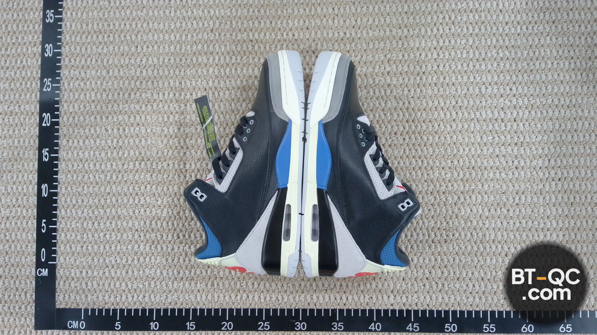 Nike Sneakers QC