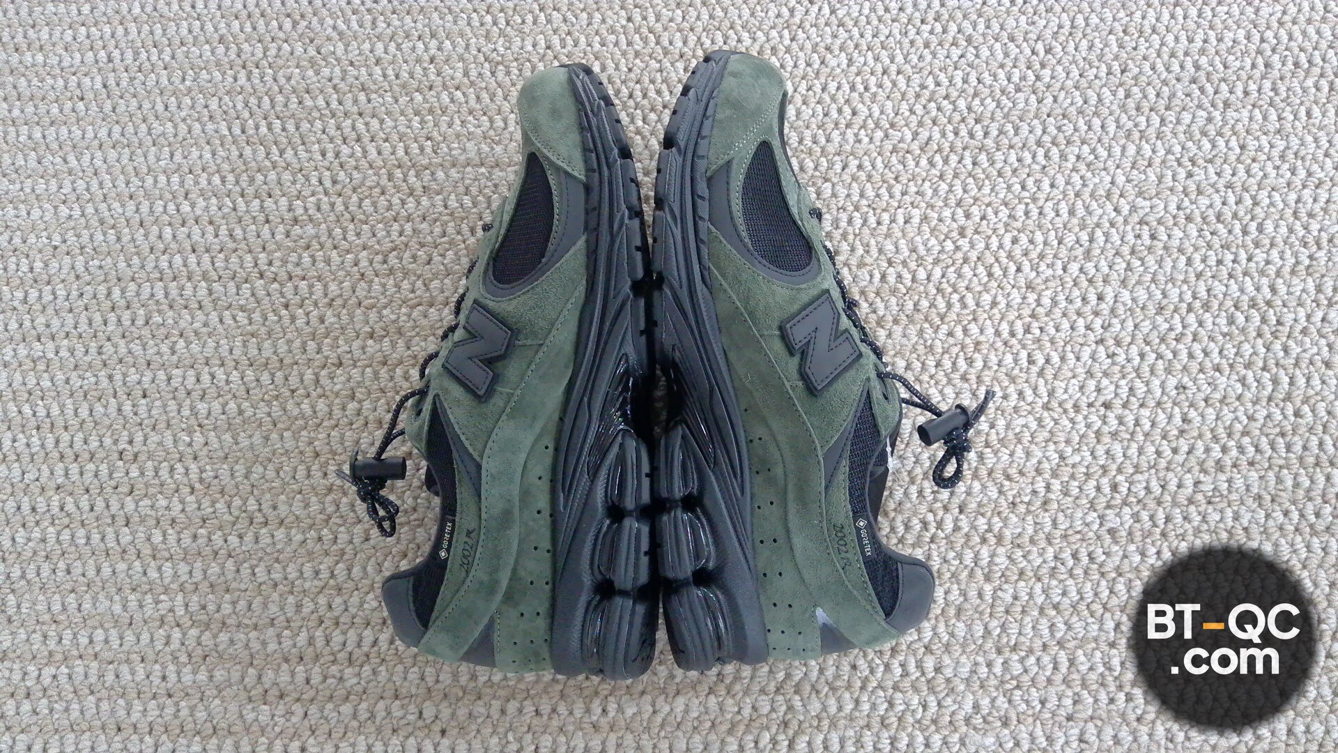 New Balance Sneakers QC