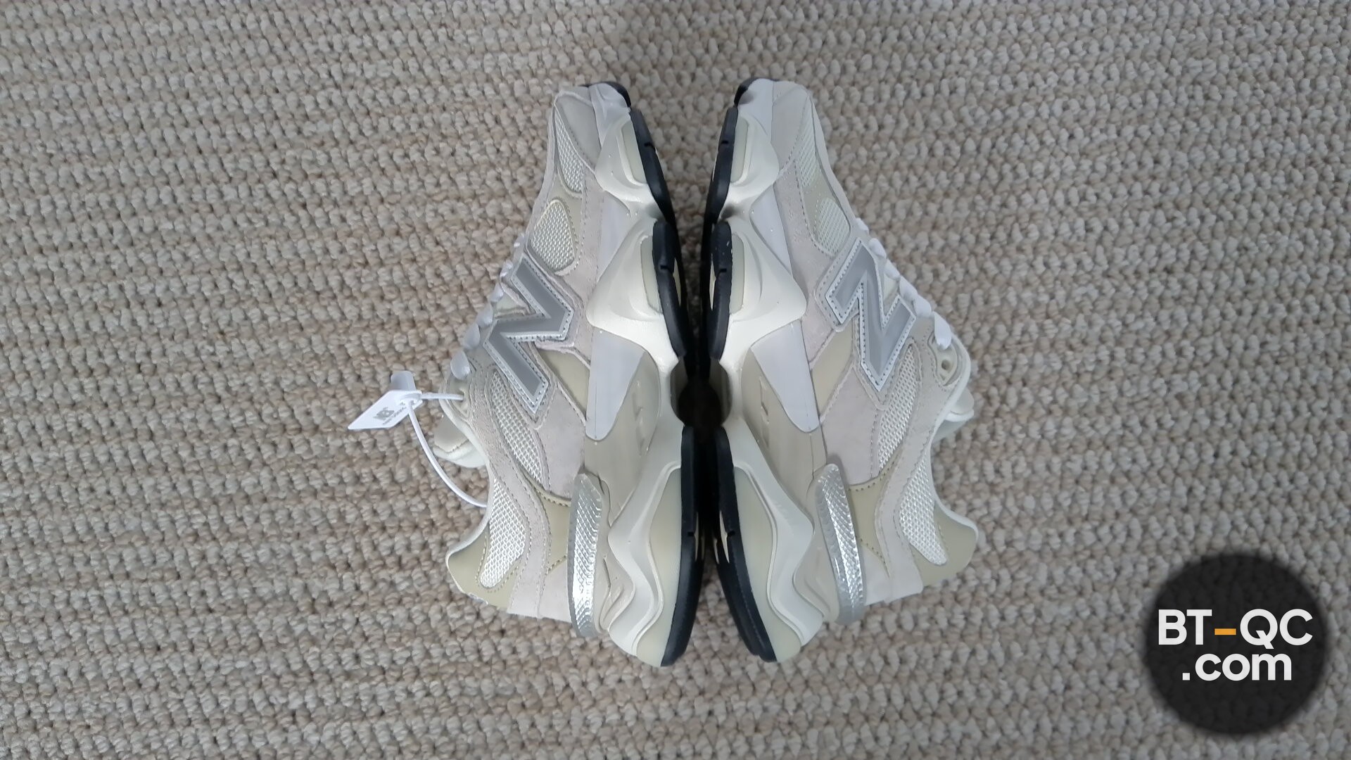 New Balance U9060TAT Sneakers QC