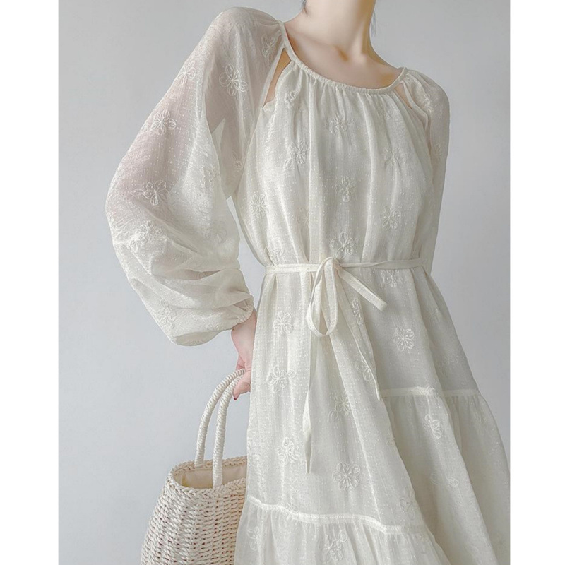 French-Style Elegant Tea Break Dress with a Gentle Vibe, Unique Design, Loose Fit, Slimming Effect, Long Sleeves, Embroidered Lace Dress for Women in Spring and Summer