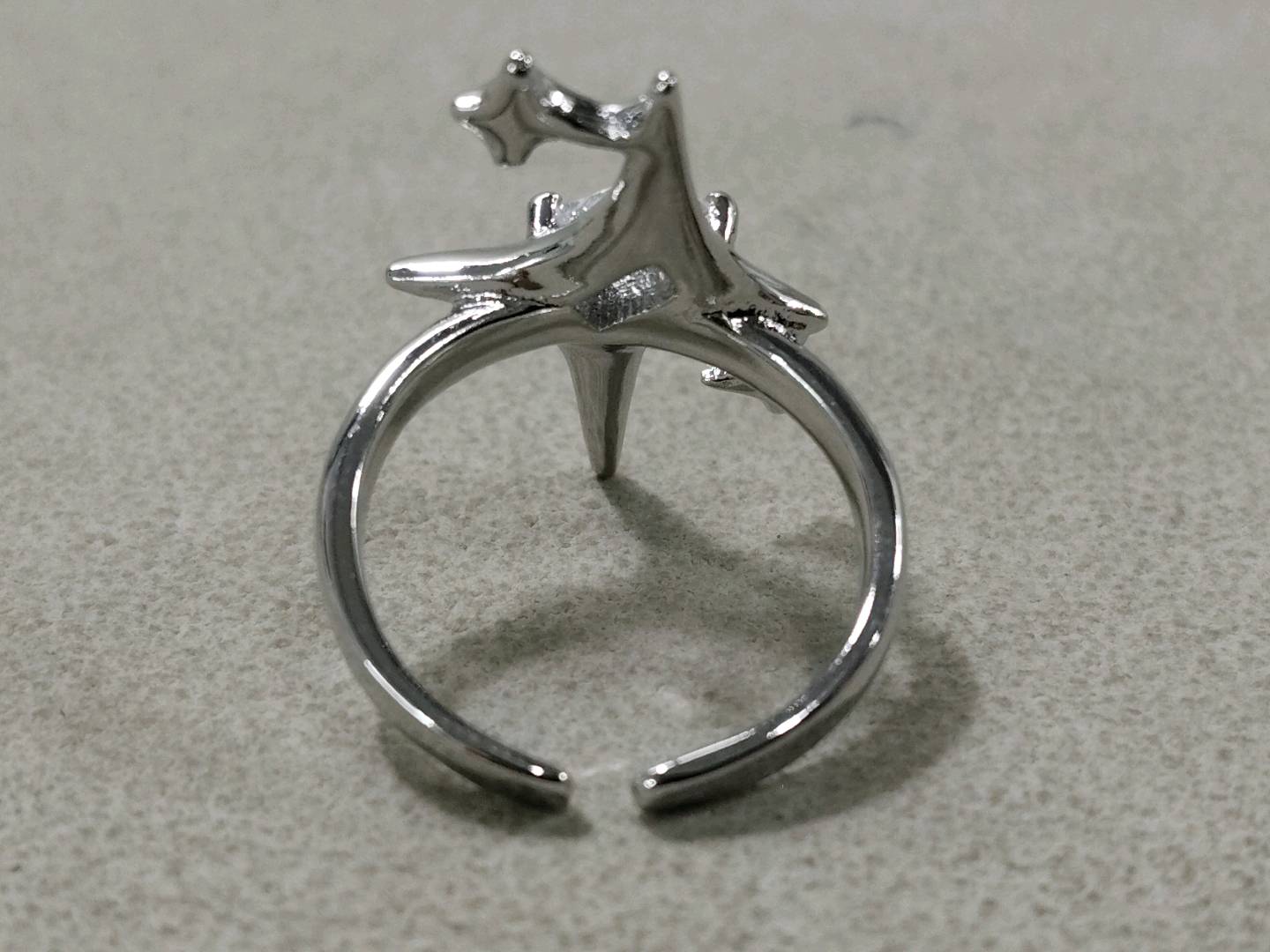 Niche Star Mans Couple Ring Korean-style ins Trendy Design Sense Letter X Inlaid Zircon Texture Ring Women's Fashion Personality — QC-foto 2