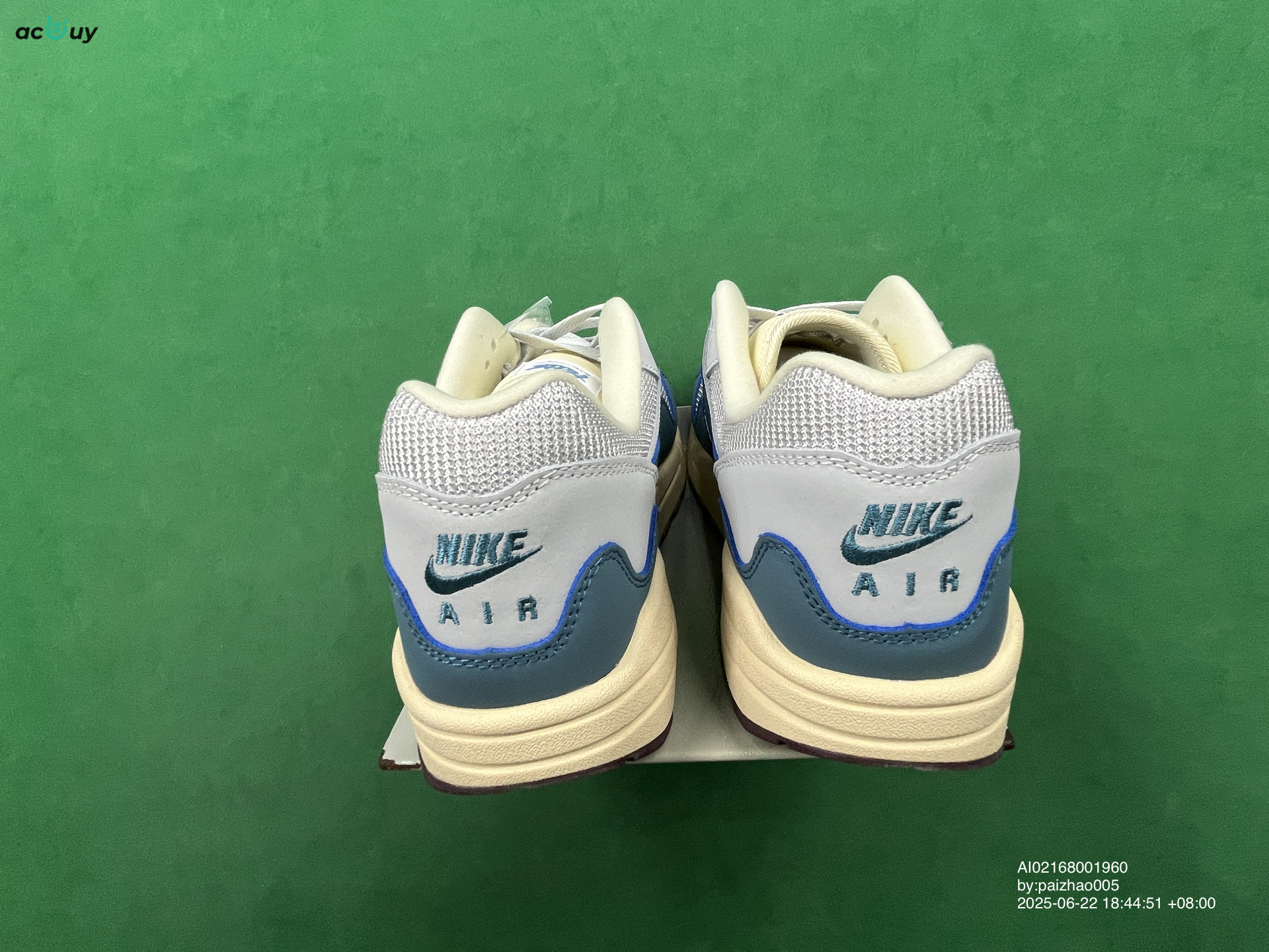 Nike Air Max 1 Patta White QC