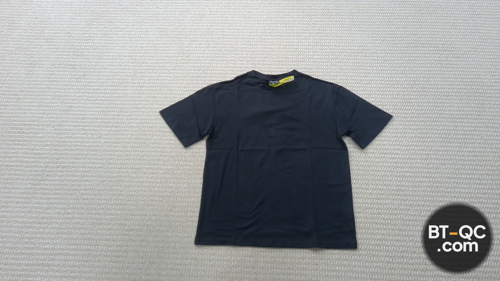 SAPENZYO Black T-Shirt QC