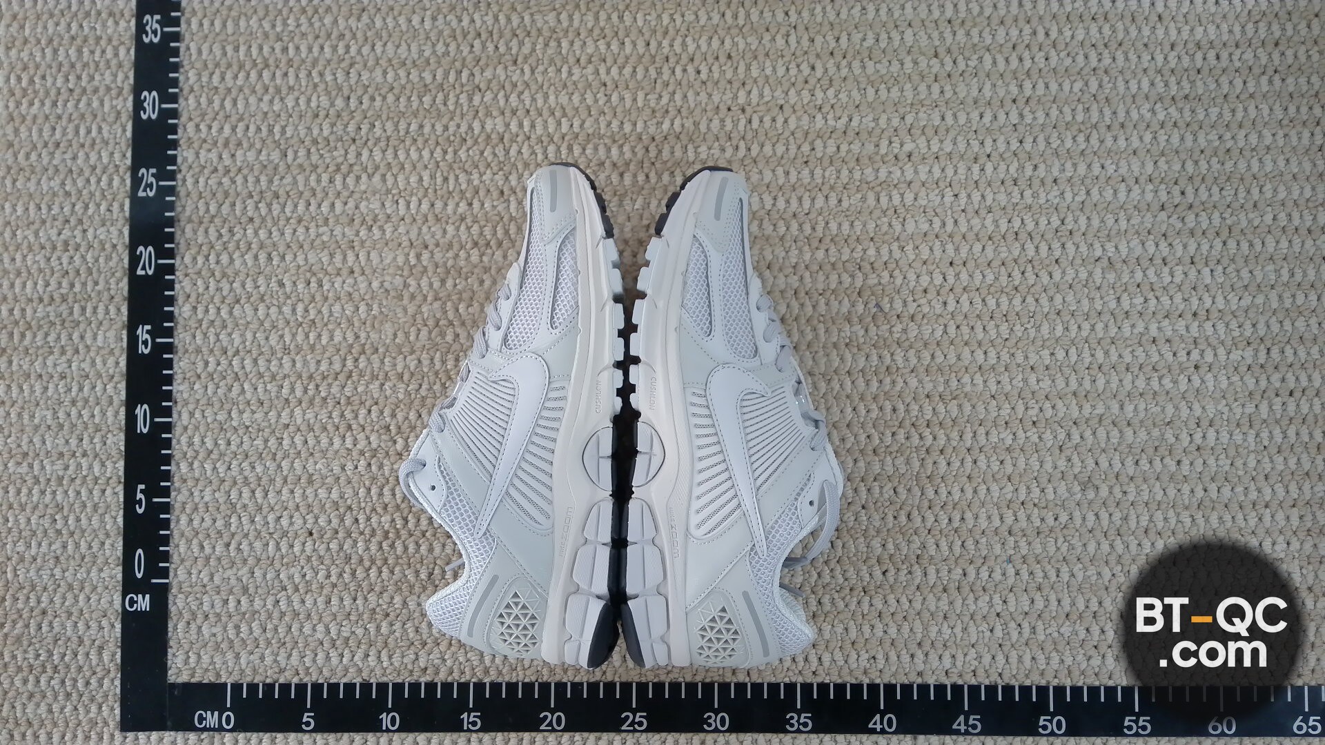 Nike Sneakers QC