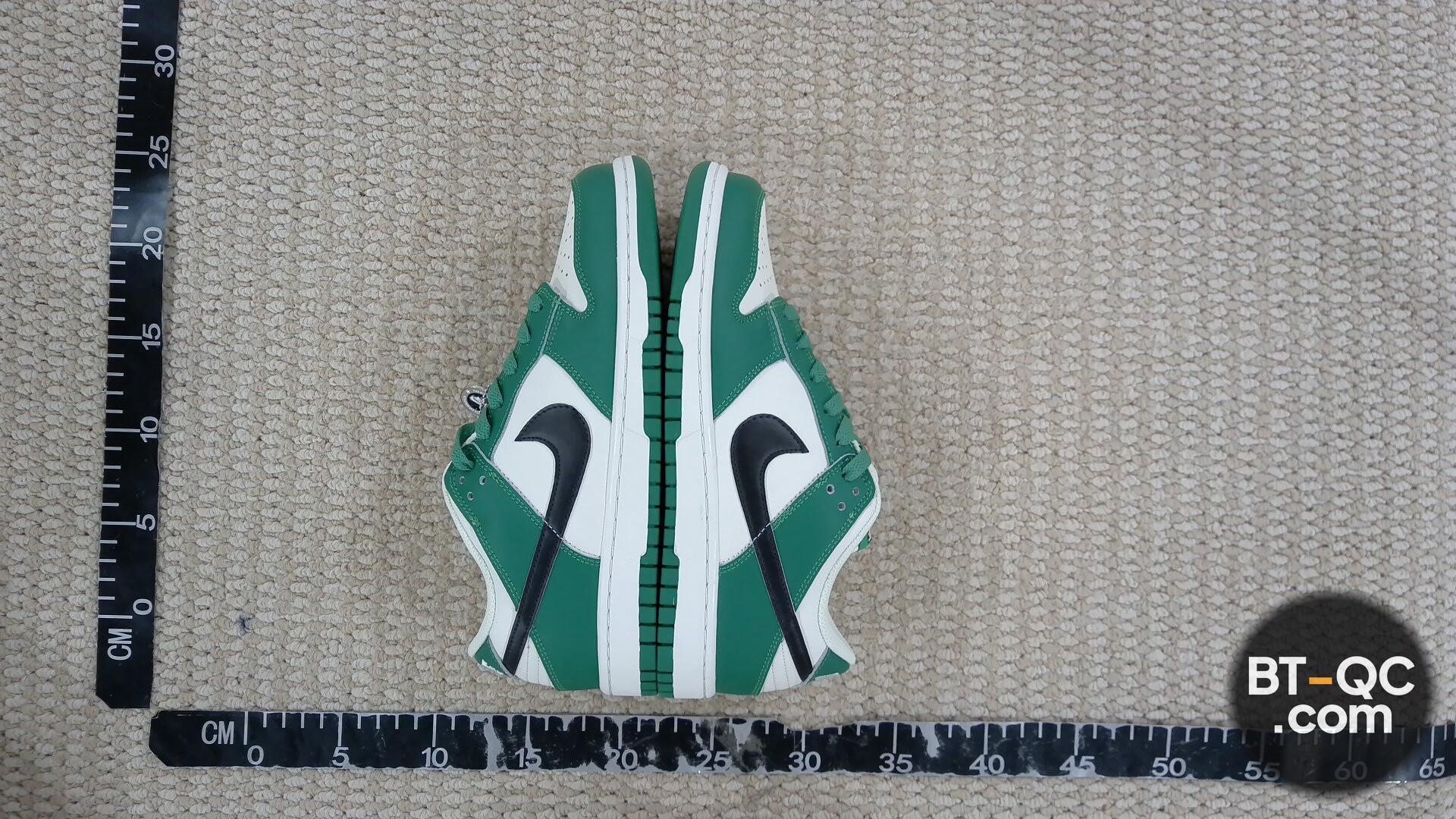 Nike Dunk Low Green White Black Sneakers QC