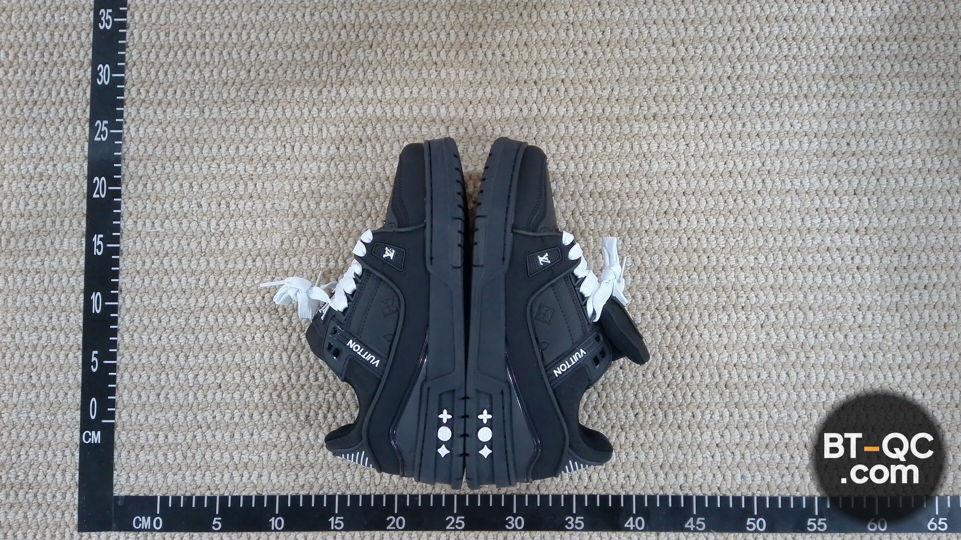 Louis Vuitton Sneakers QC