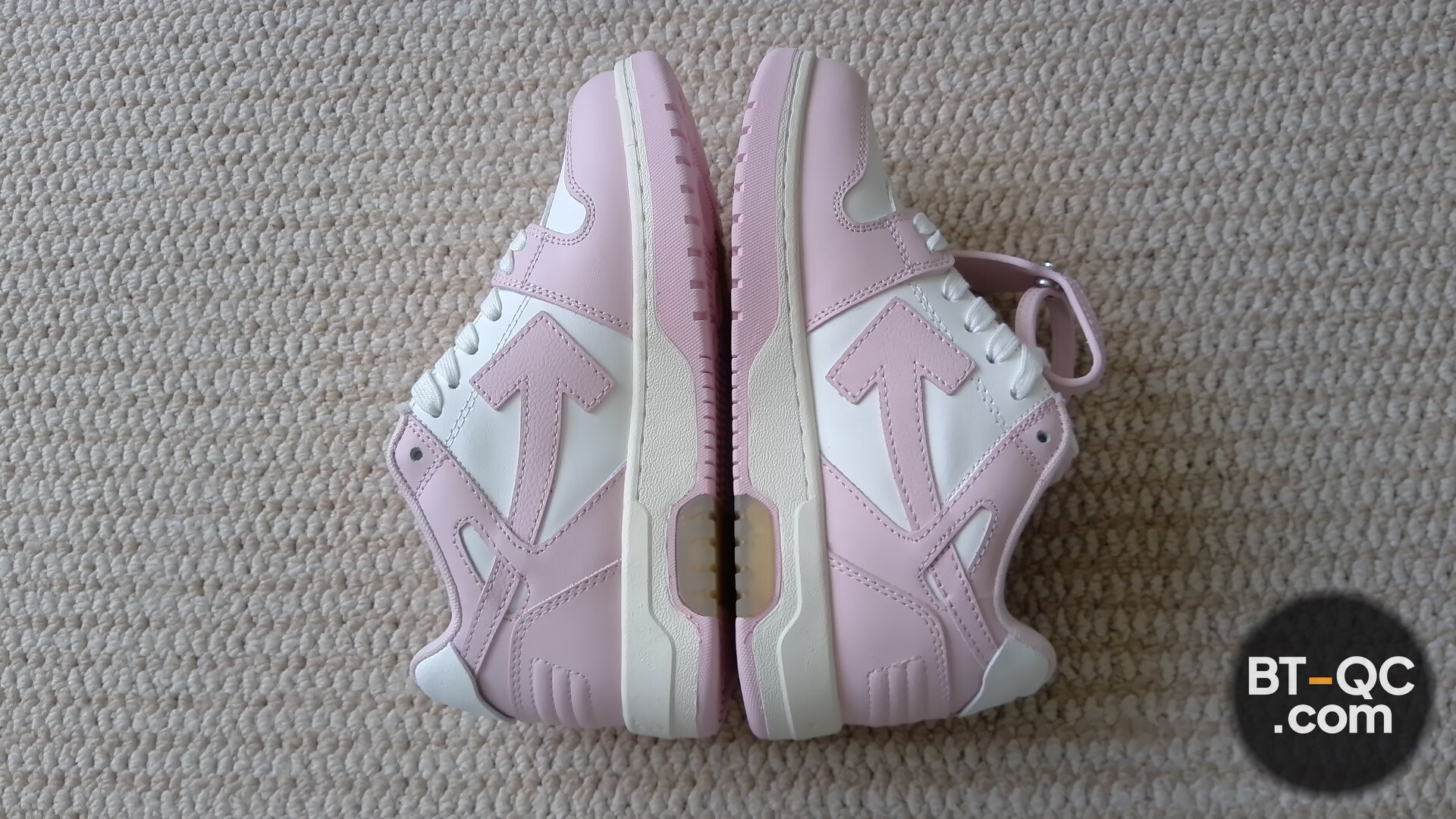 Off-White Sneakers QC