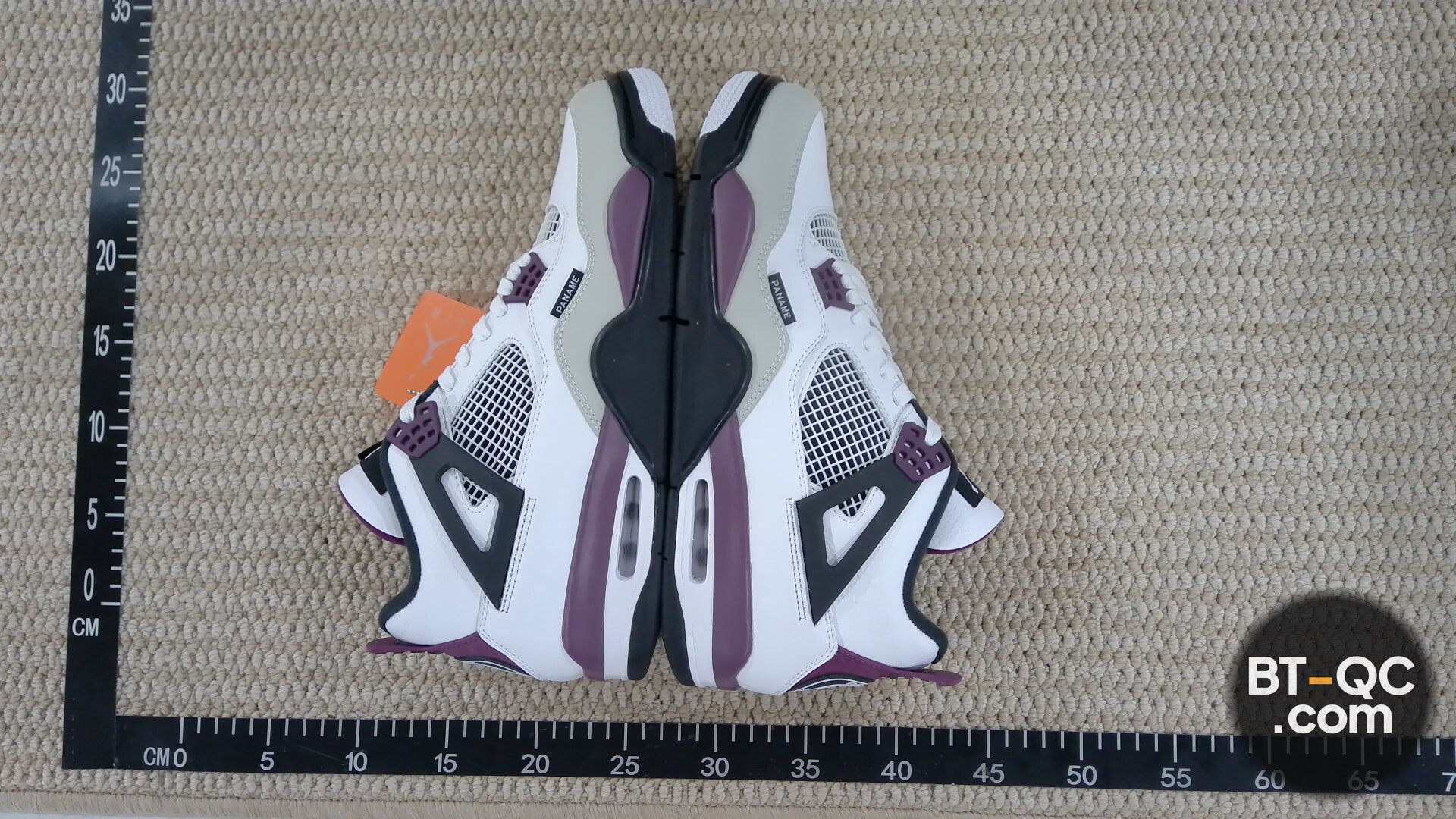 Nike Sneakers QC