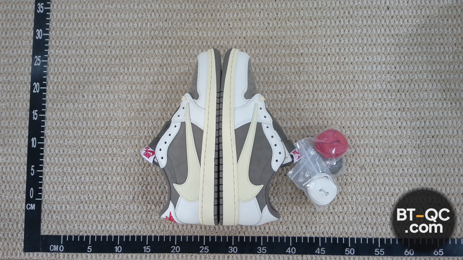 Nike Sneakers QC