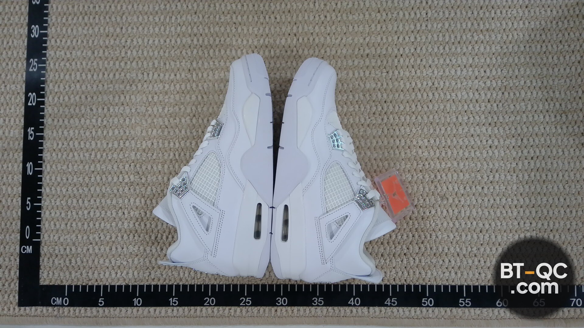 Air Jordan 4 Retro QC