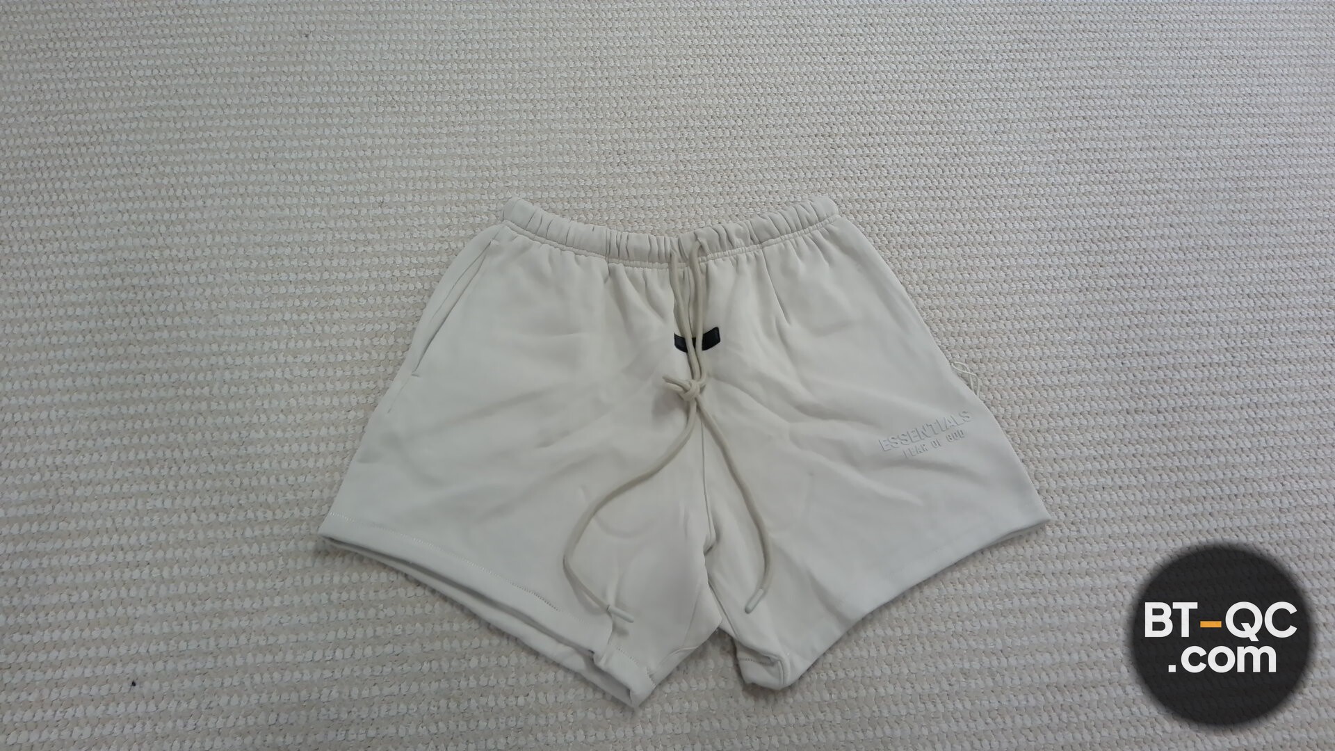 Essentials Shorts QC