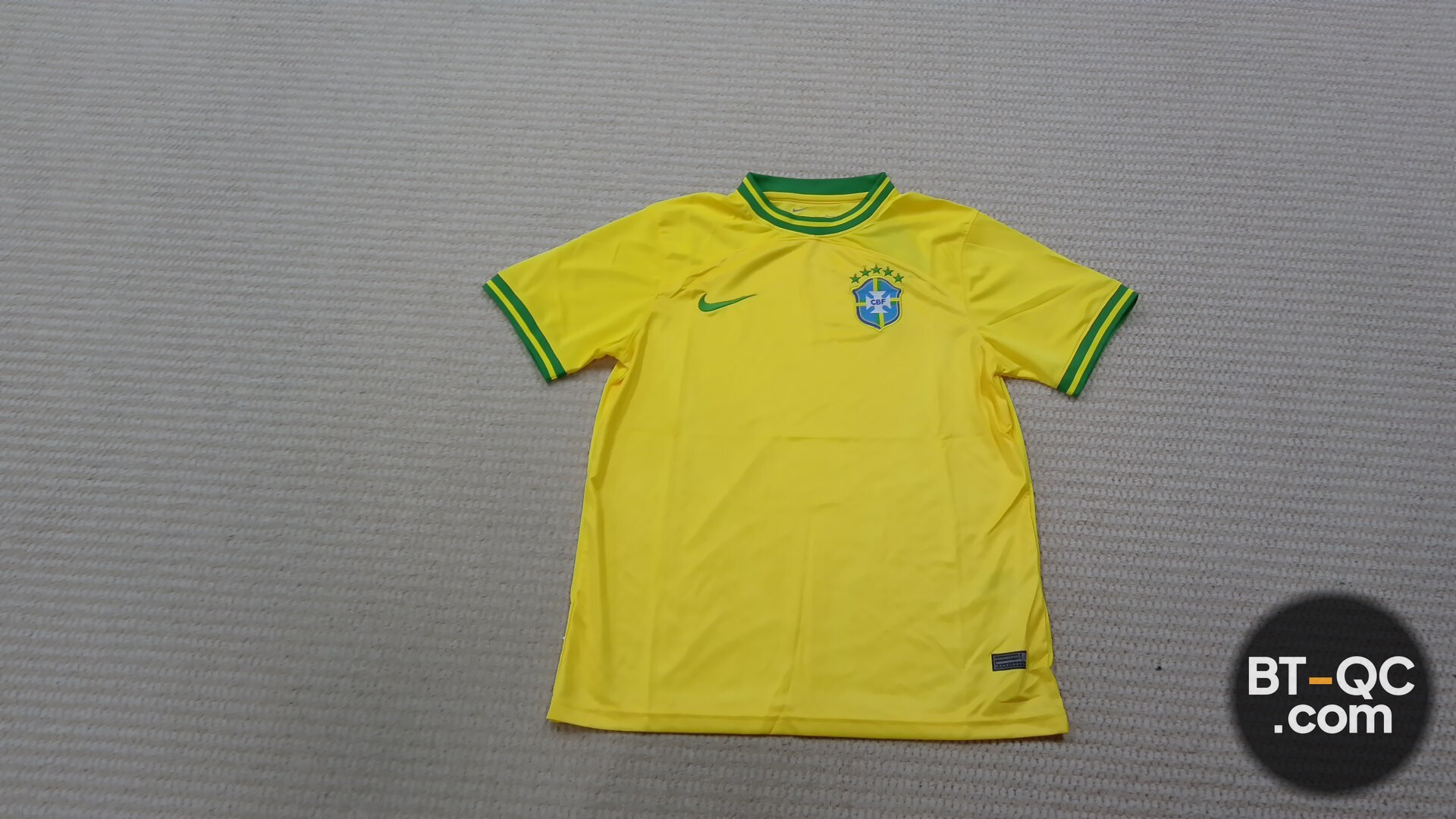 Nike Shirts QC