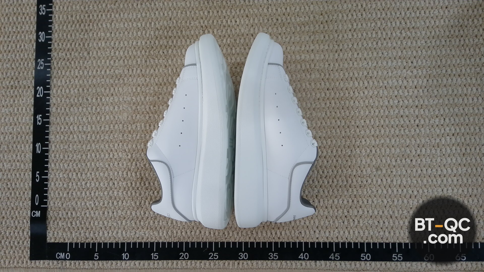 Alexander McQueen Sneakers QC