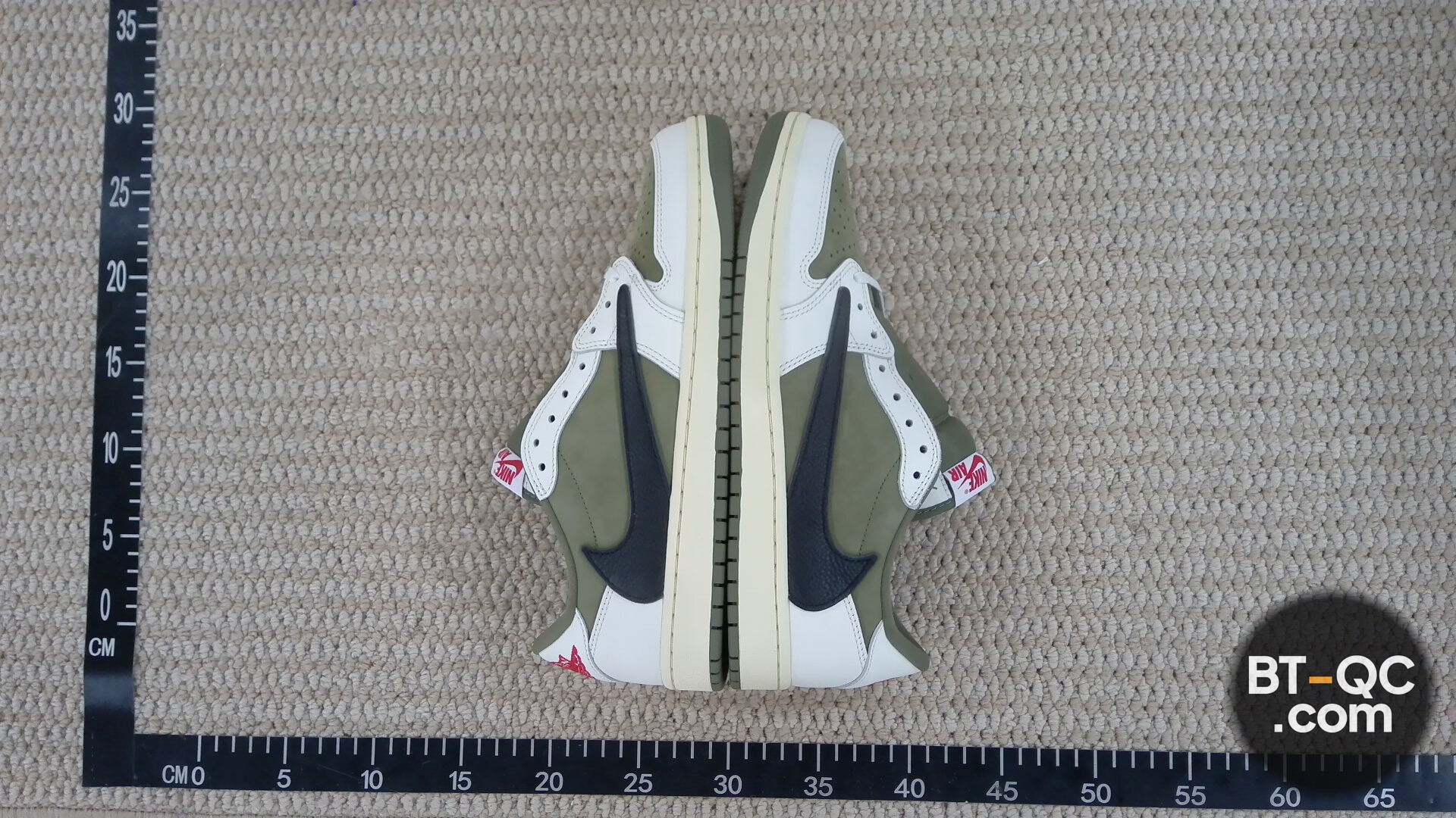 Nike Sneakers QC