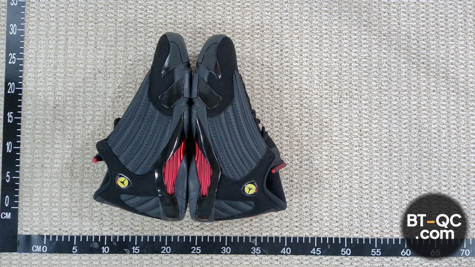 Nike Sneakers QC