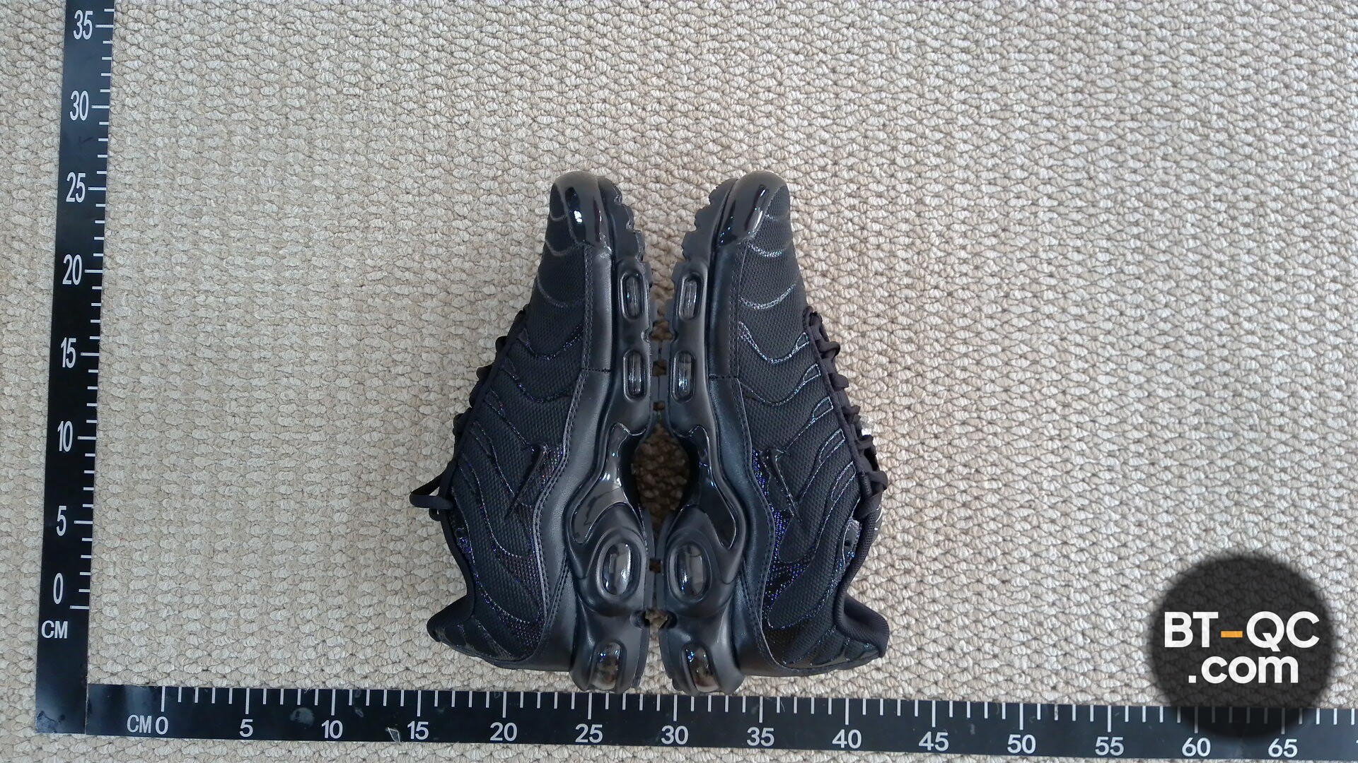Nike Sneakers QC