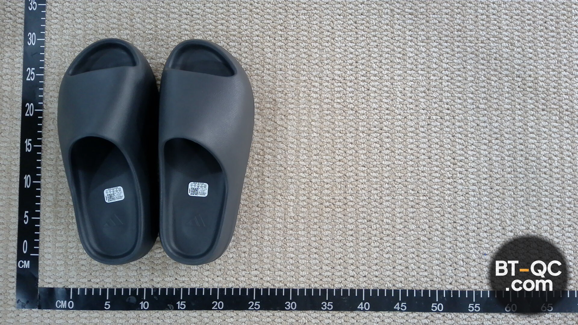 Adidas Yeezy Slide Dark Grey QC