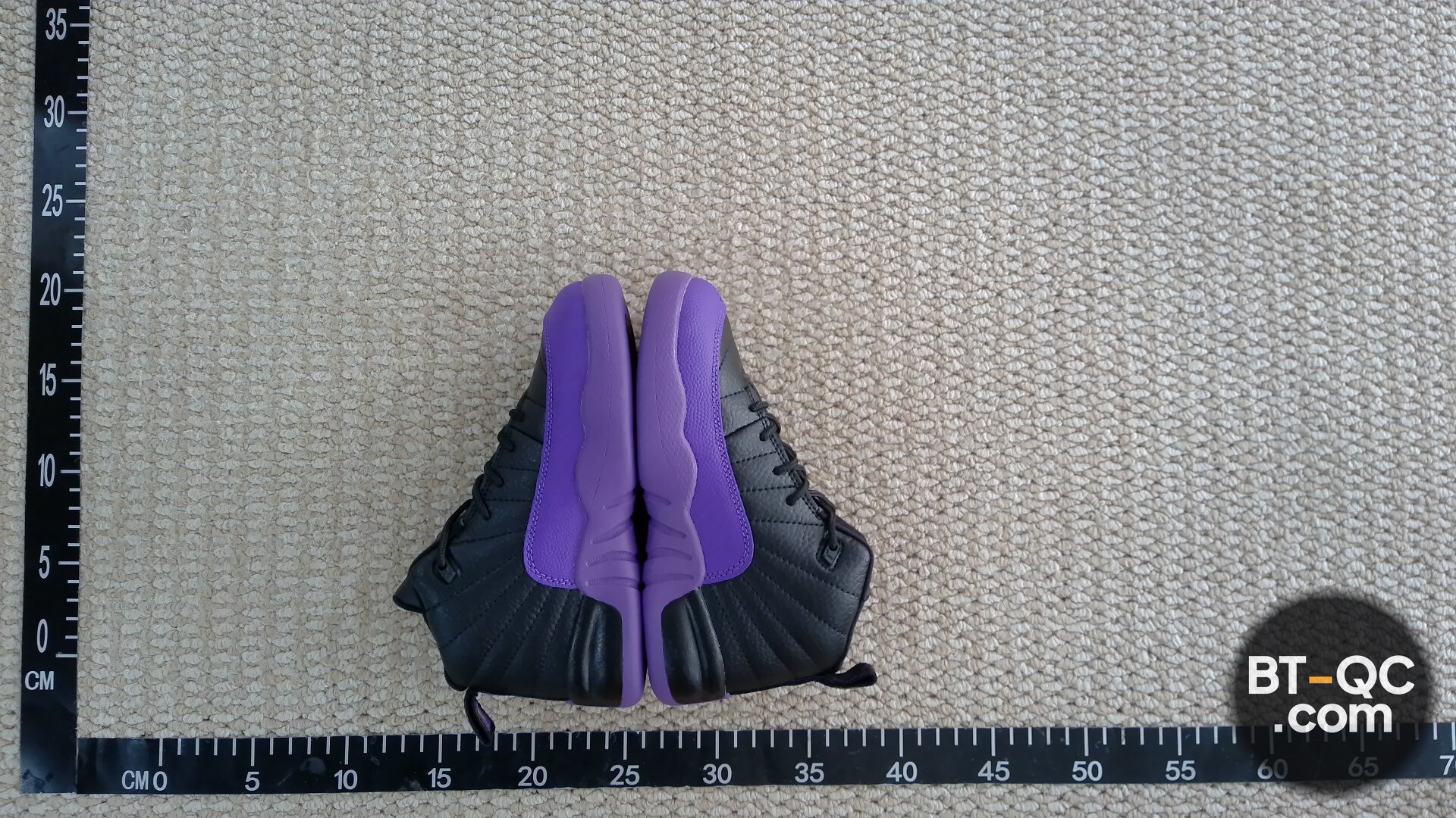Nike Sneakers QC