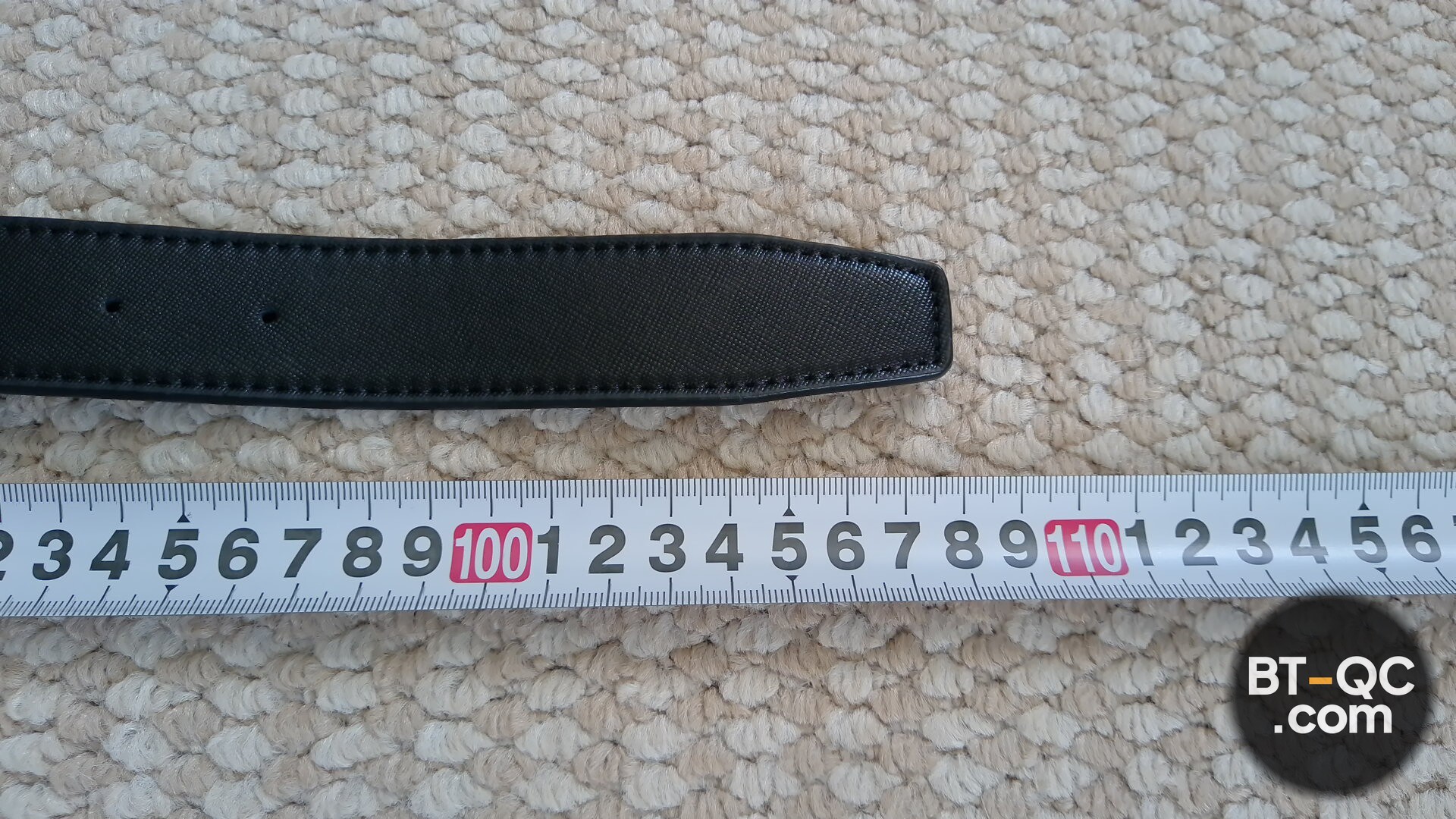 Black Leather Belt with Safety Pins — zdjęcie QC 3
