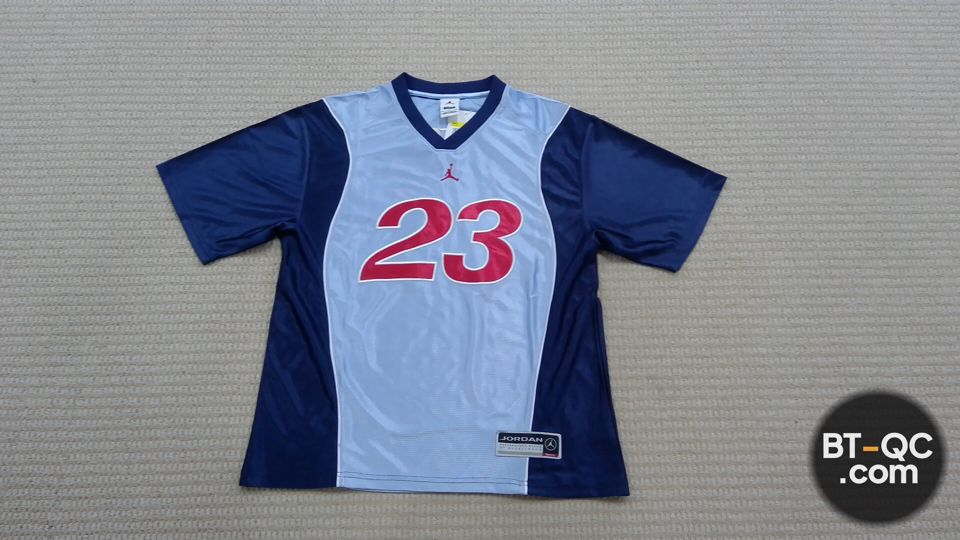 Nike Shirts QC
