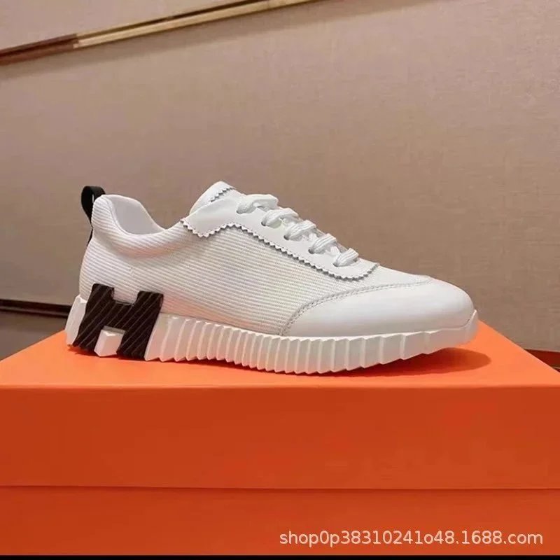 h 运动鞋