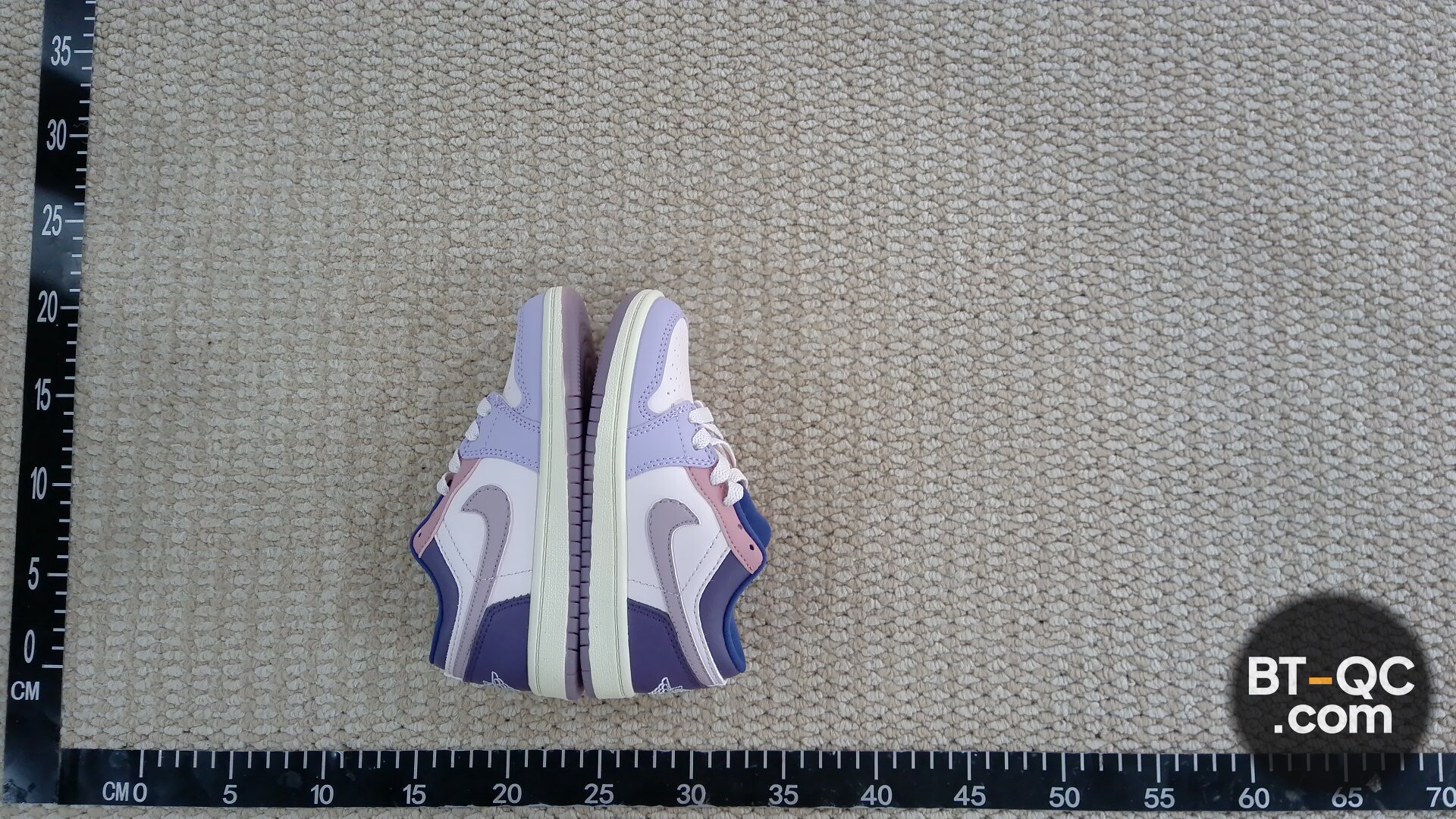 Nike Sneakers QC