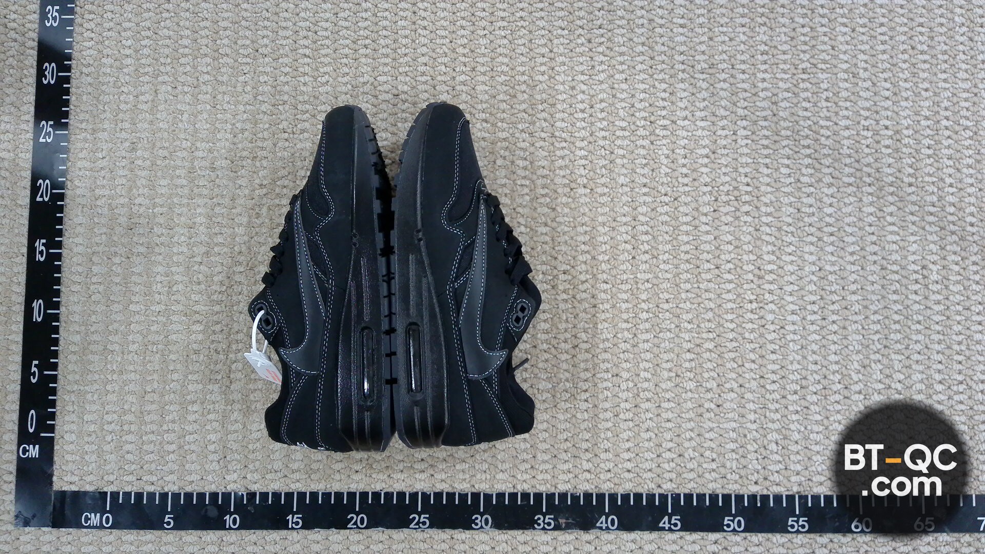 Nike Sneakers QC