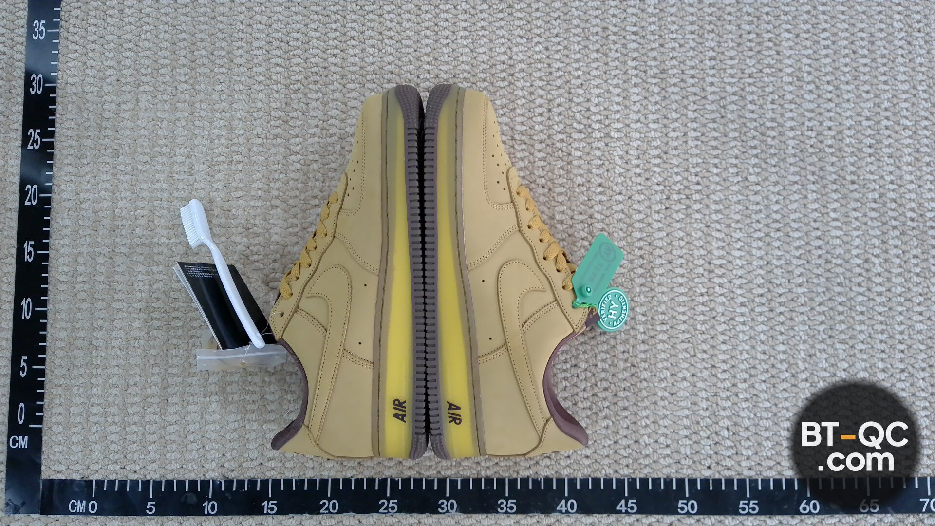 Nike Sneakers QC