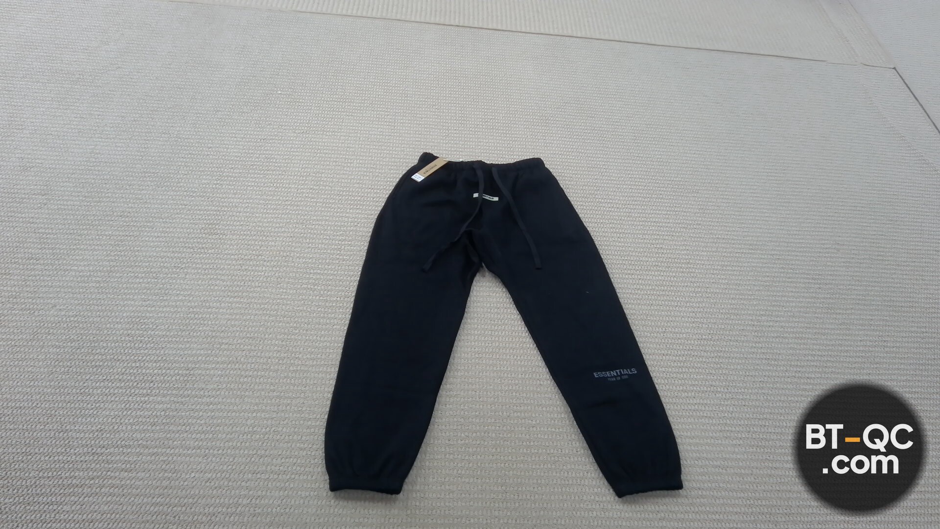 Essentials Pants QC