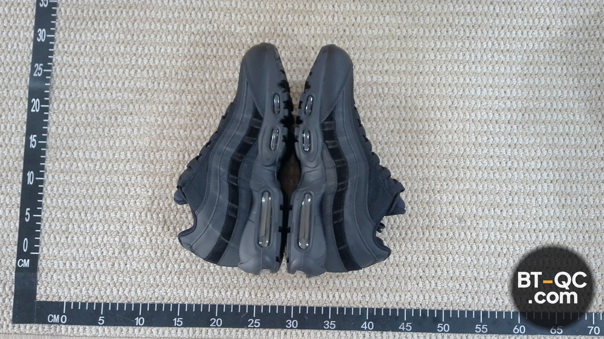 Nike Sneakers QC