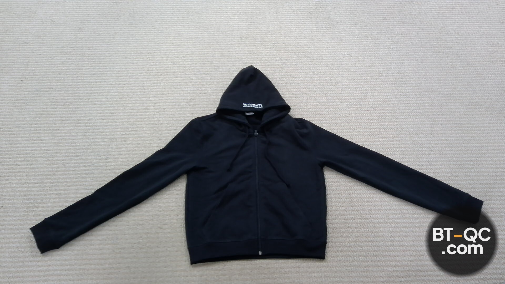 Vetements Hiver 2017 Black Zip Hoodie QC