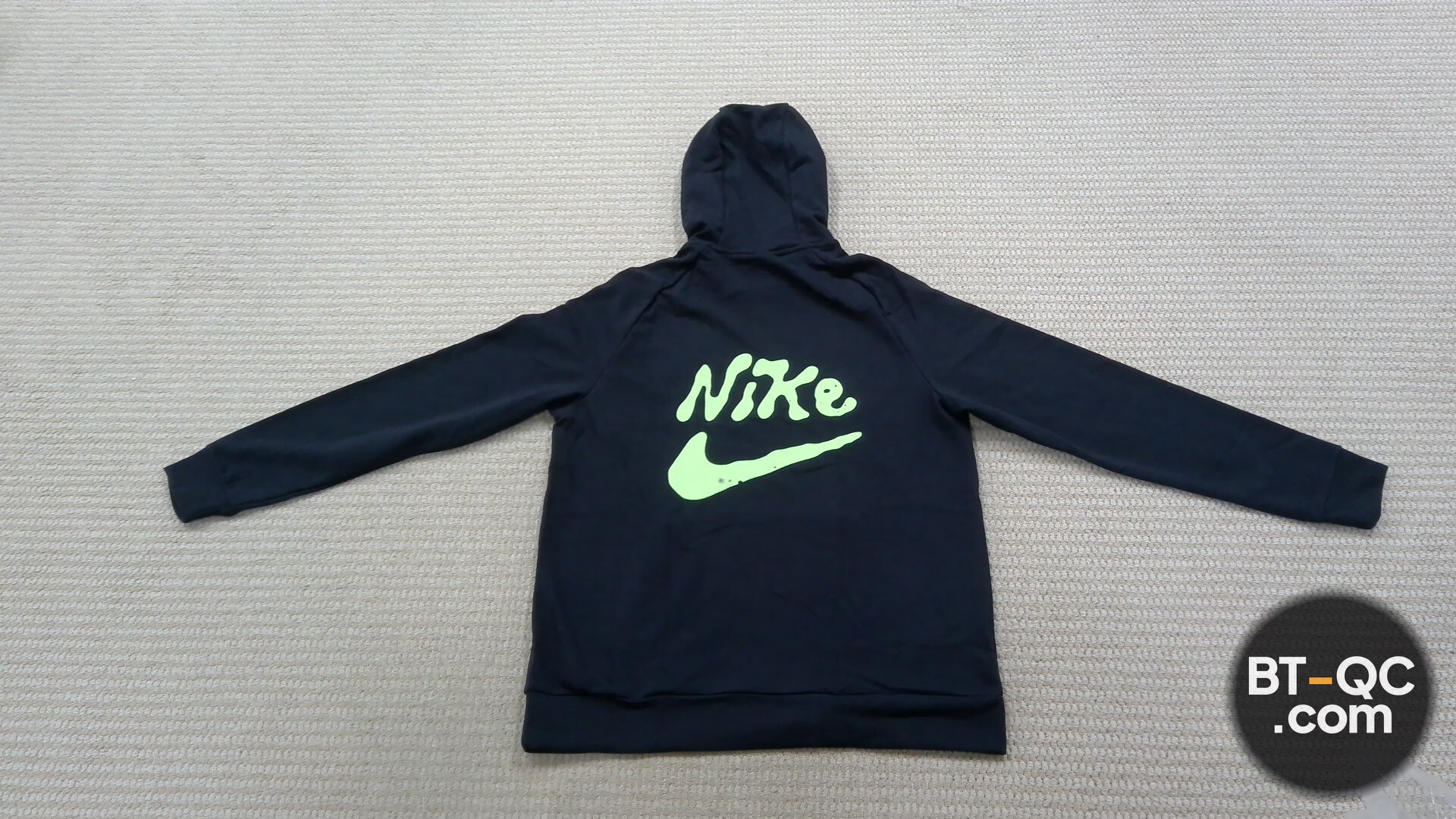 Nike Hoodies — QC-foto 2