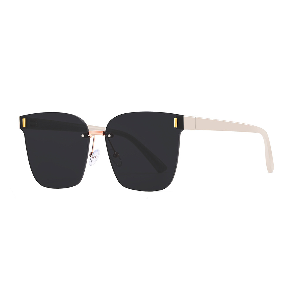 2023 New Style Moisture Anti-UV Gradient Sunglasses Women's Summer Vacation Sun Protection Glasses Frameless Sunglasses Women