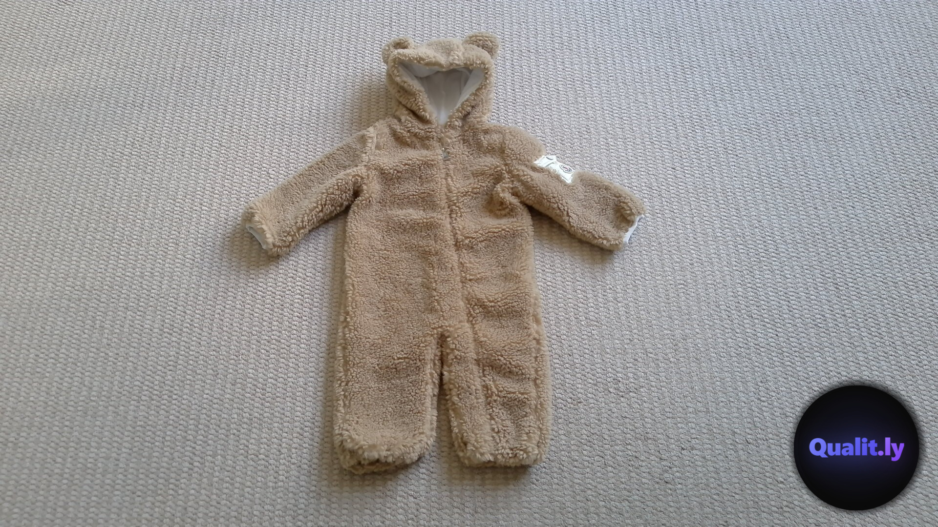 Moncler Baby Fleece Snowsuit — QC photo on Qualit.ly