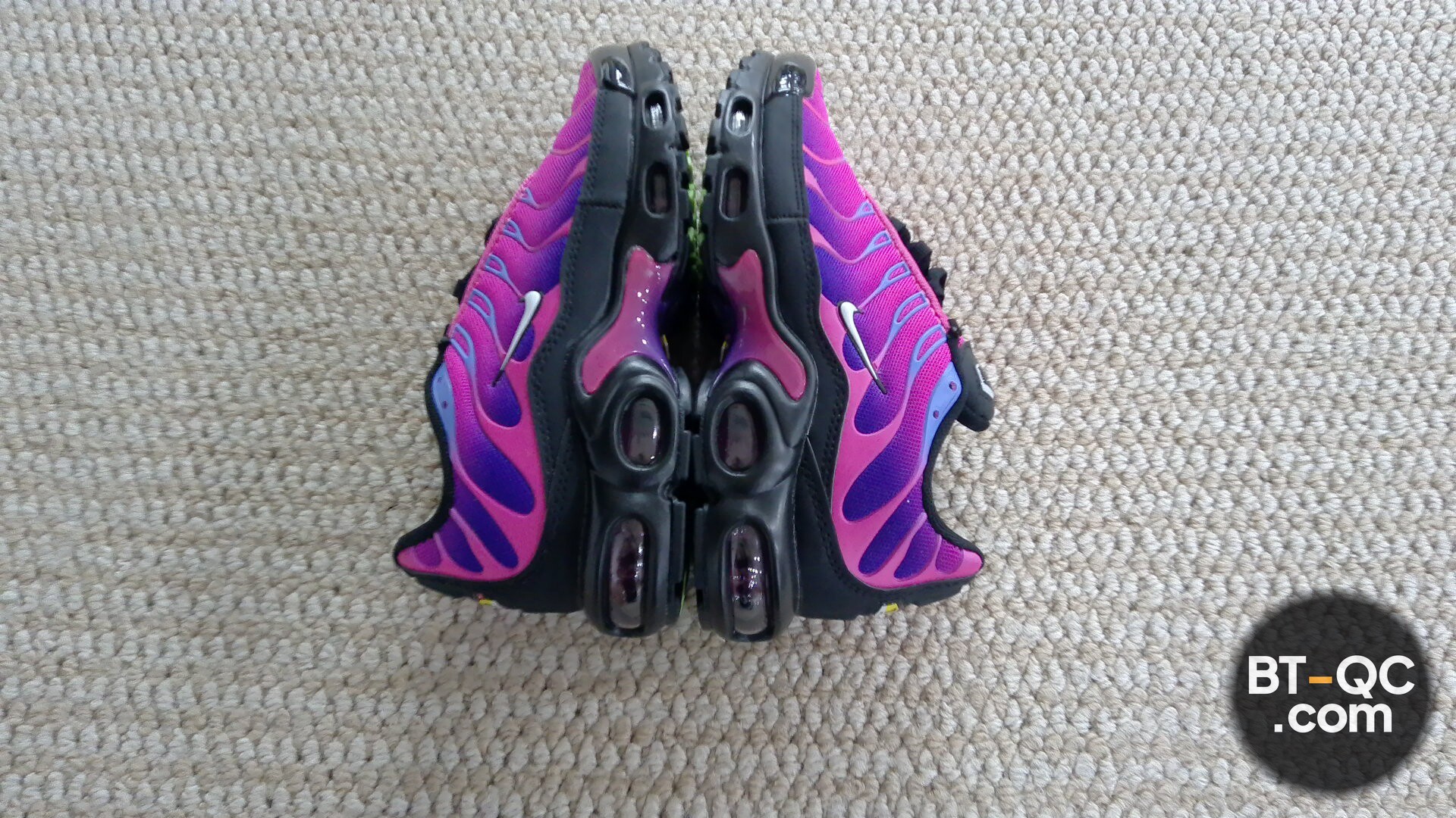 Nike Sneakers QC