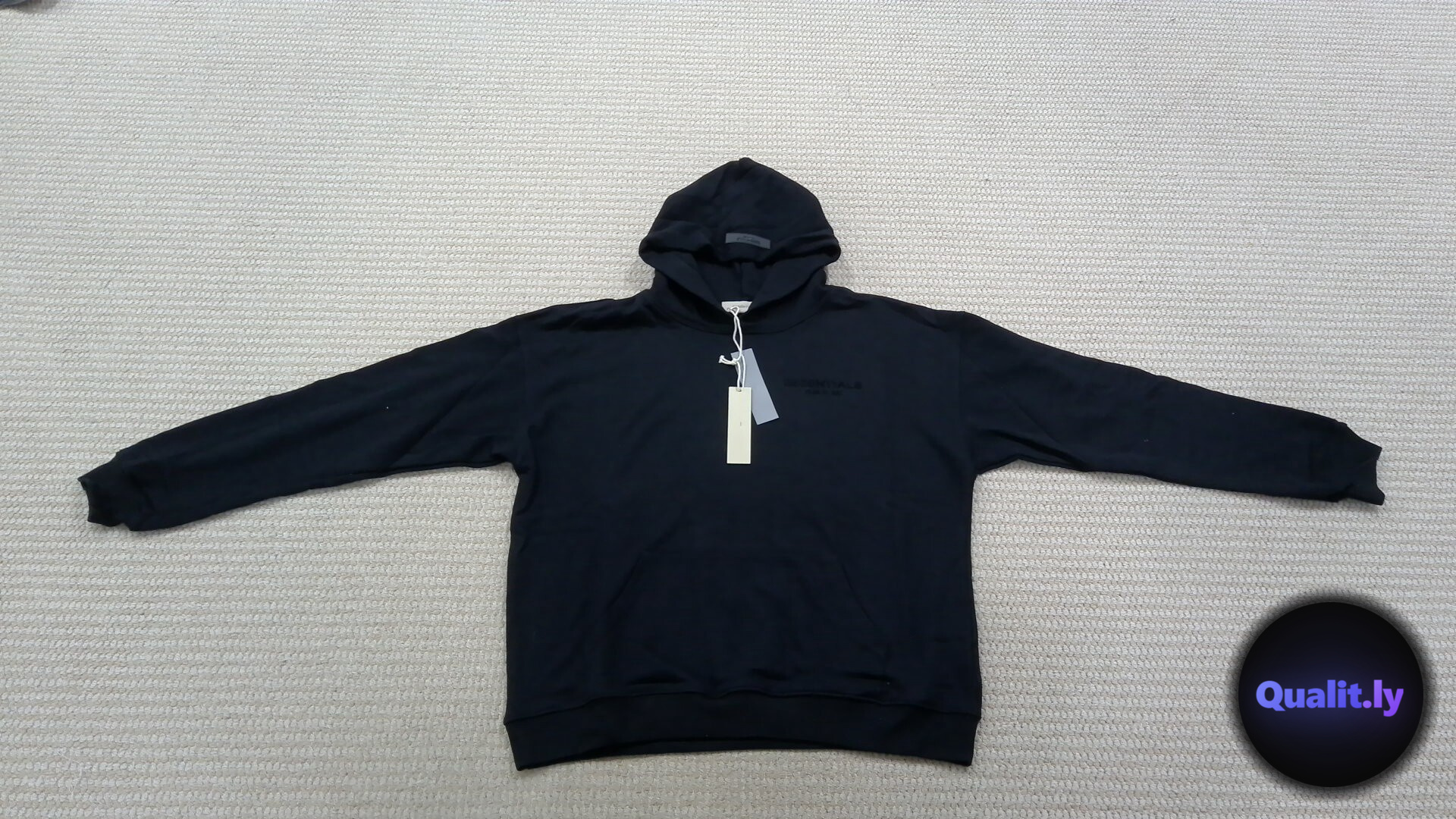 Essentials Hoodies QC