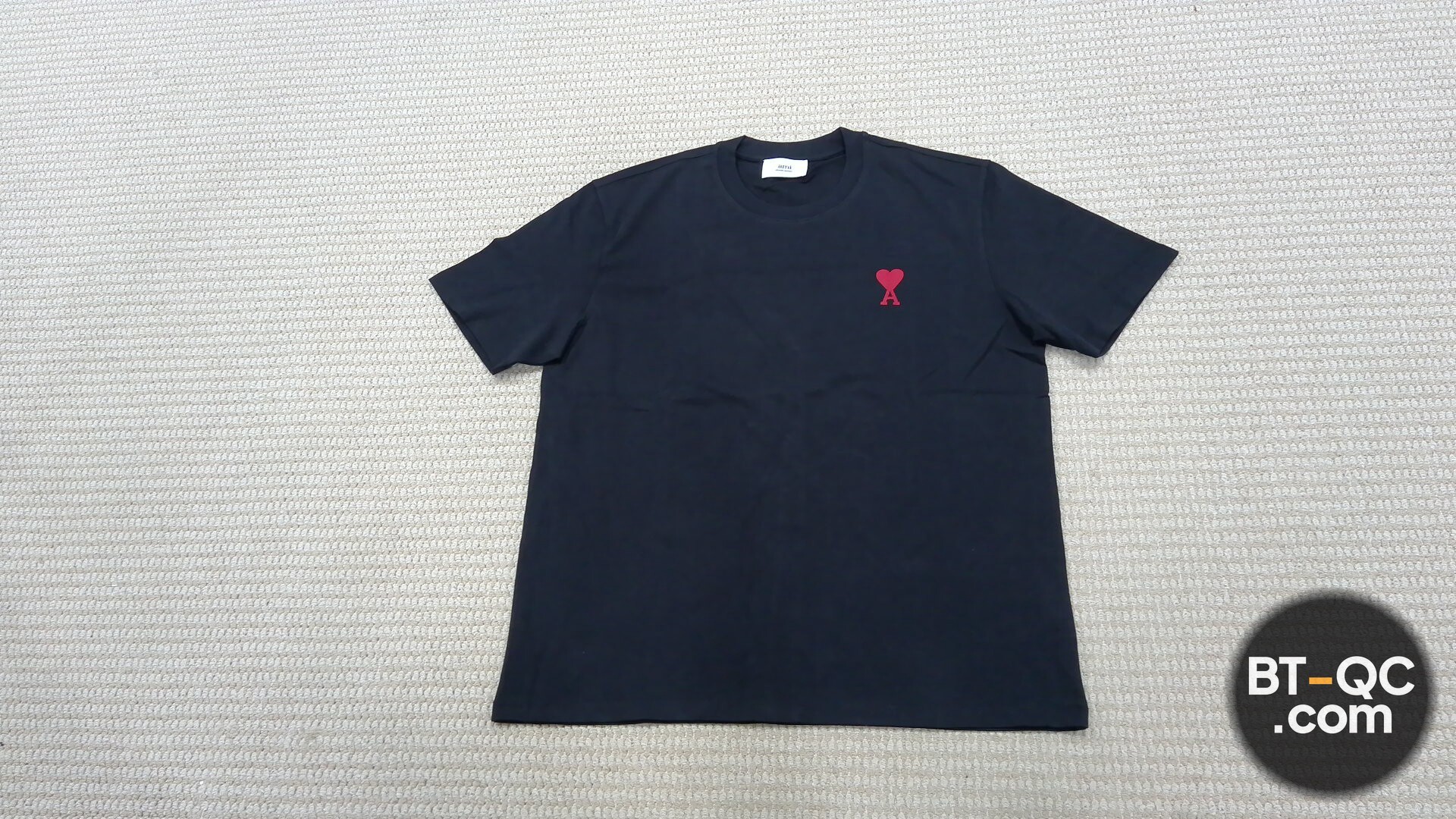 2023 Medium-Sized Logo Short-Sleeve QC