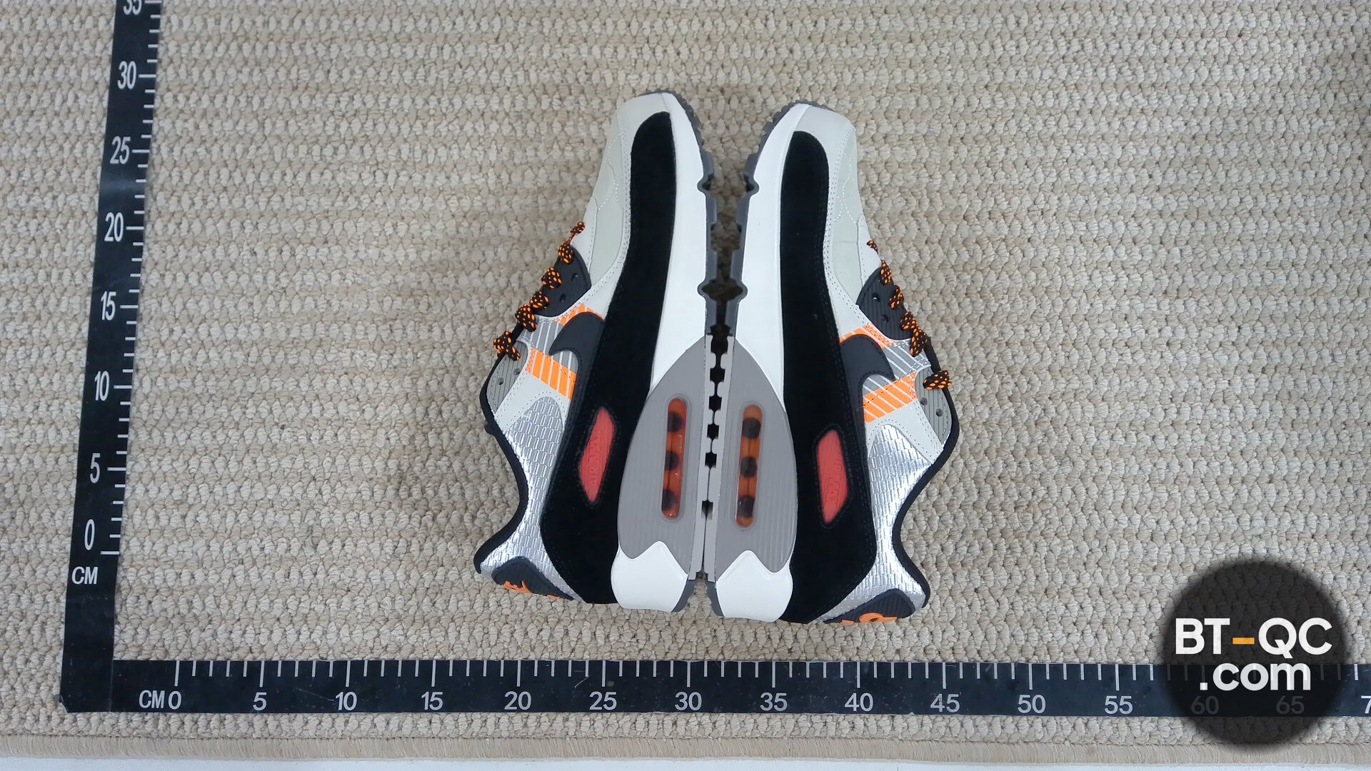 Nike Sneakers QC