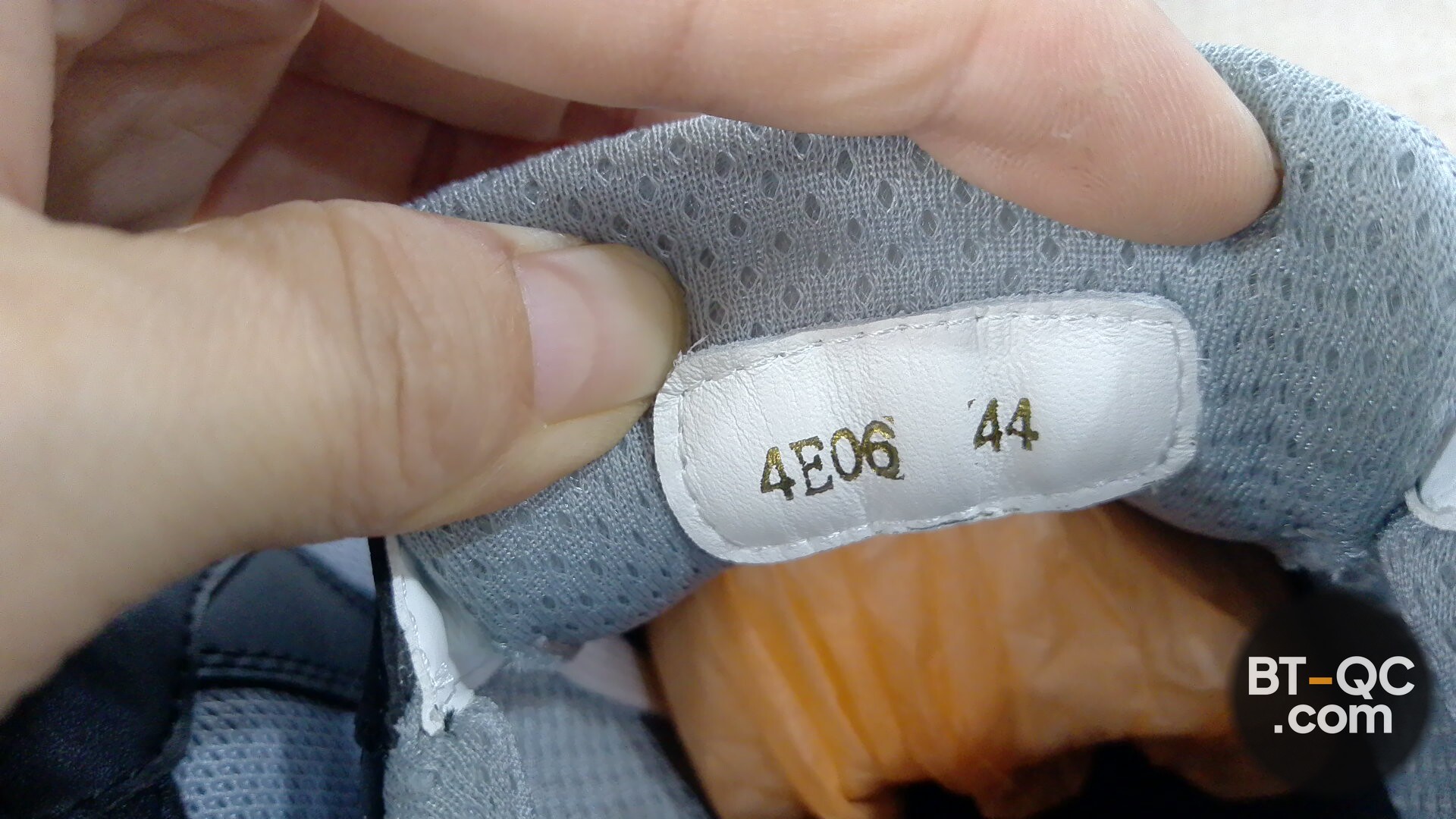 Prada Sneakers — foto QC 2