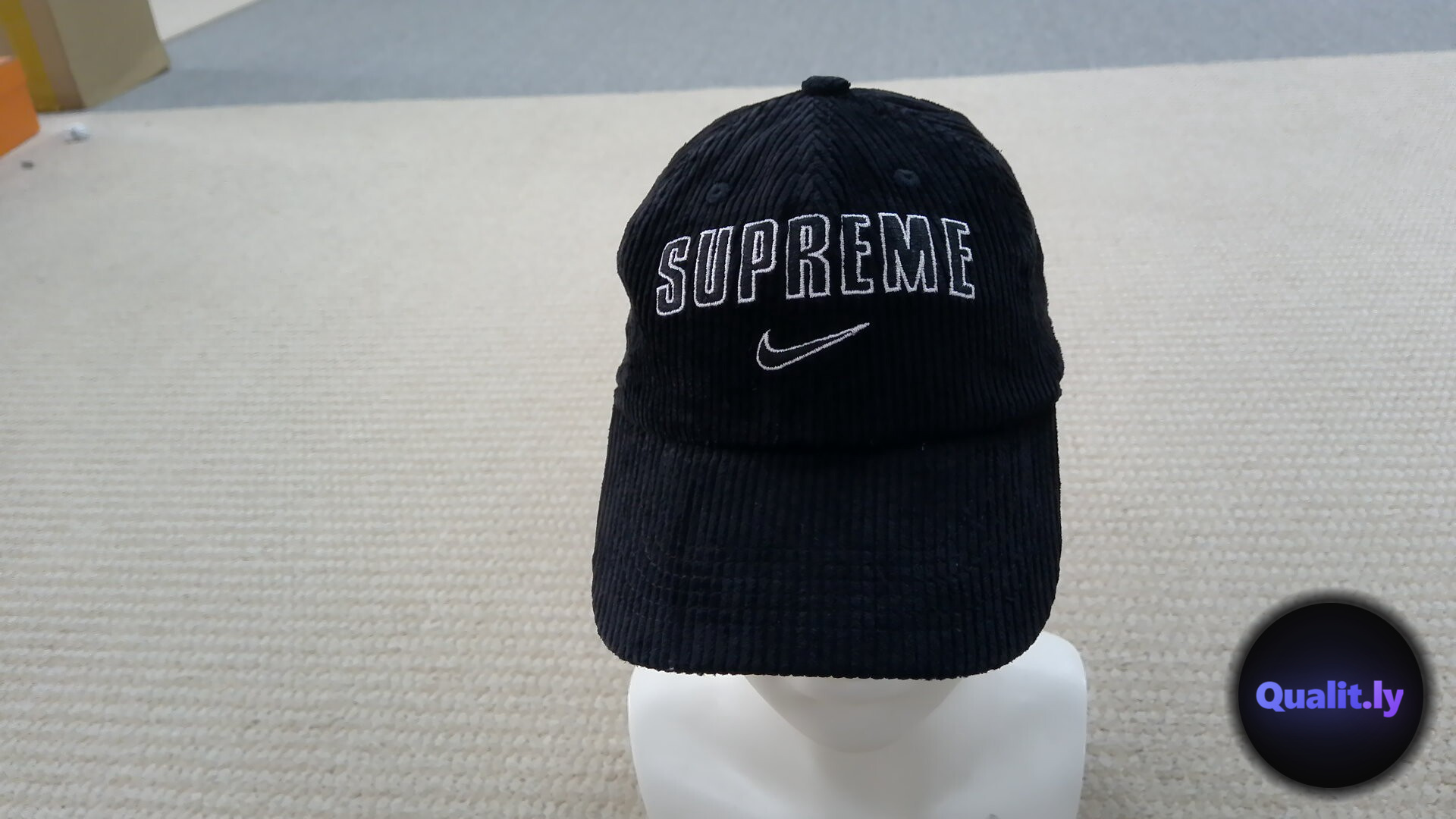 Nike Supreme Corduroy Cap Black QC