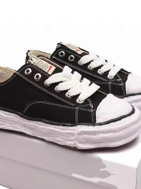 Converse One Star