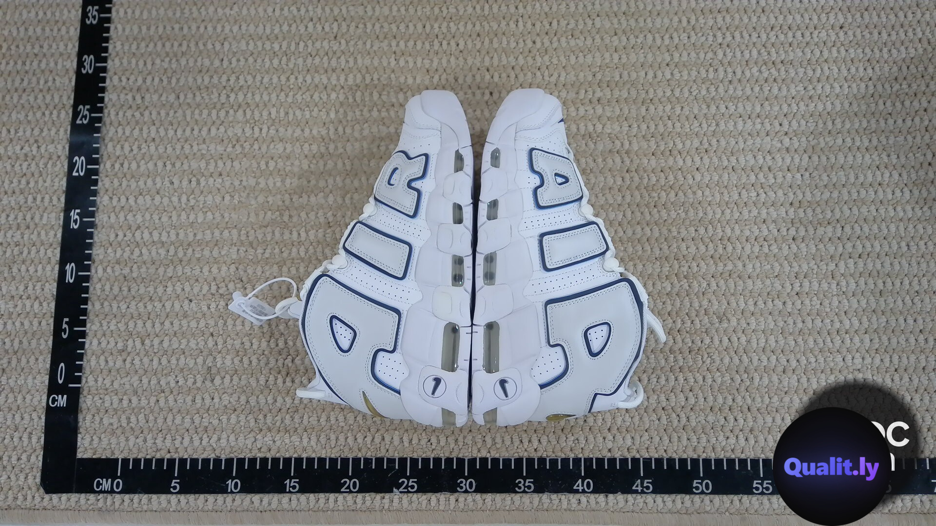 Nike Sneakers QC