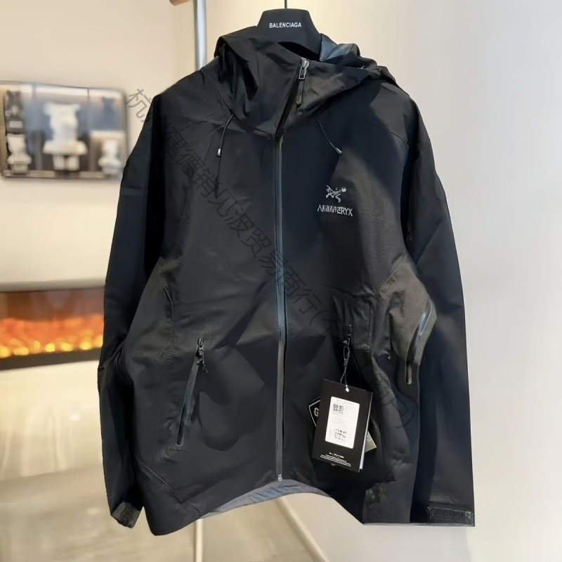 Storm-Breaker Waterproof Technology Lt Seventh-Generation Jacket, Water-Resistant, Ultra-High Breathability QC-foto från 1688 på Qualit.ly