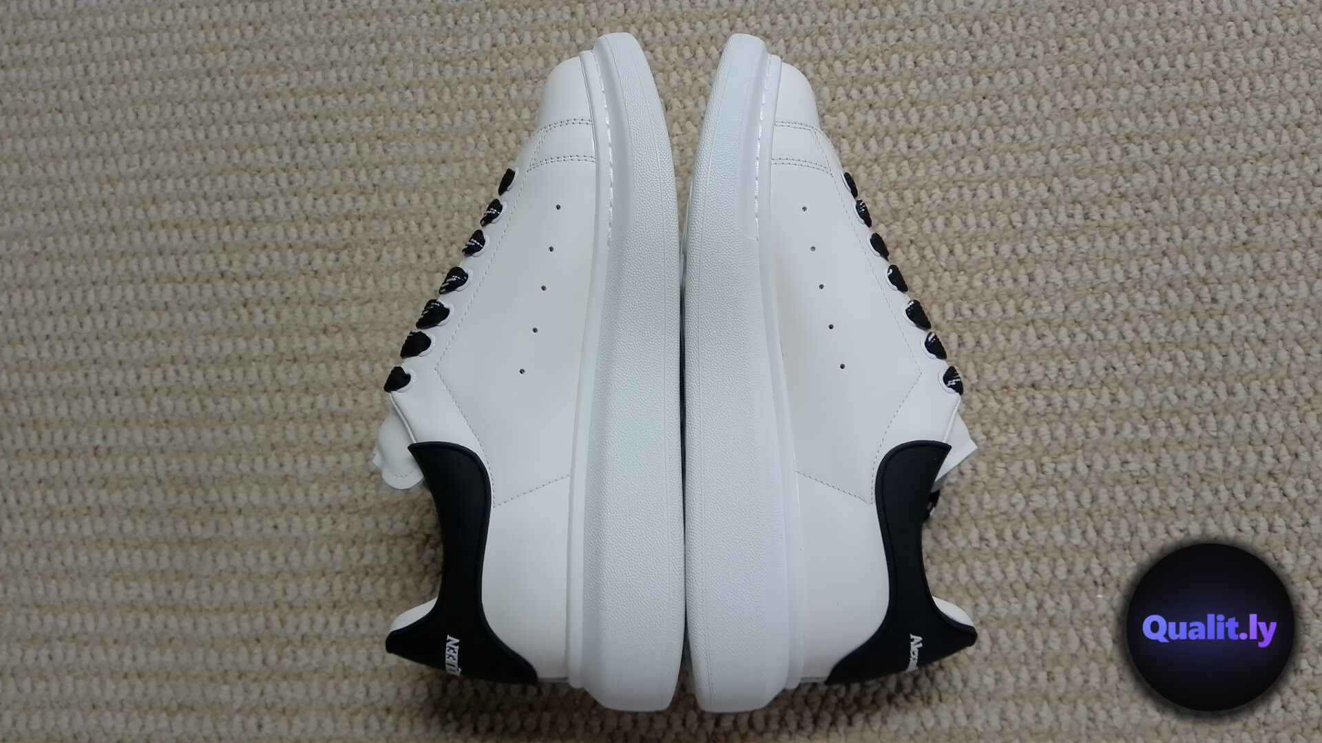 Alexander McQueen Sneakers QC