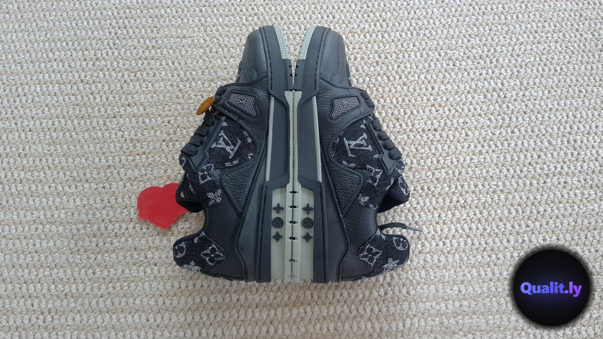 Louis Vuitton Sneakers QC