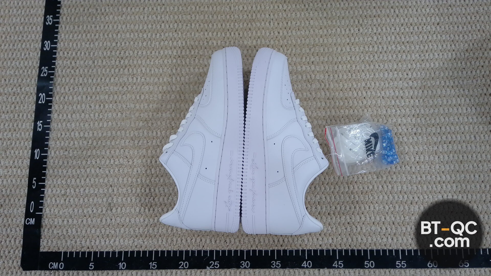 Nike Sneakers QC