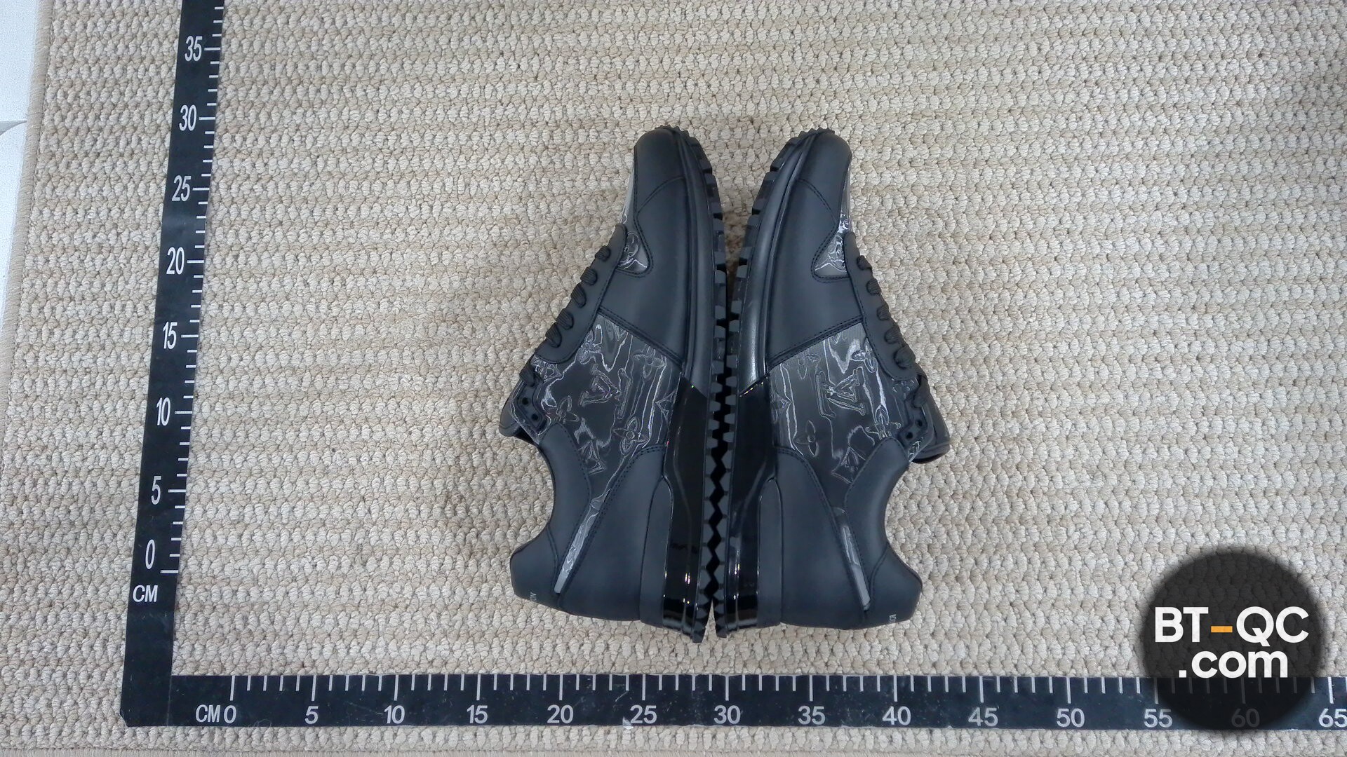 Louis Vuitton Sneakers QC