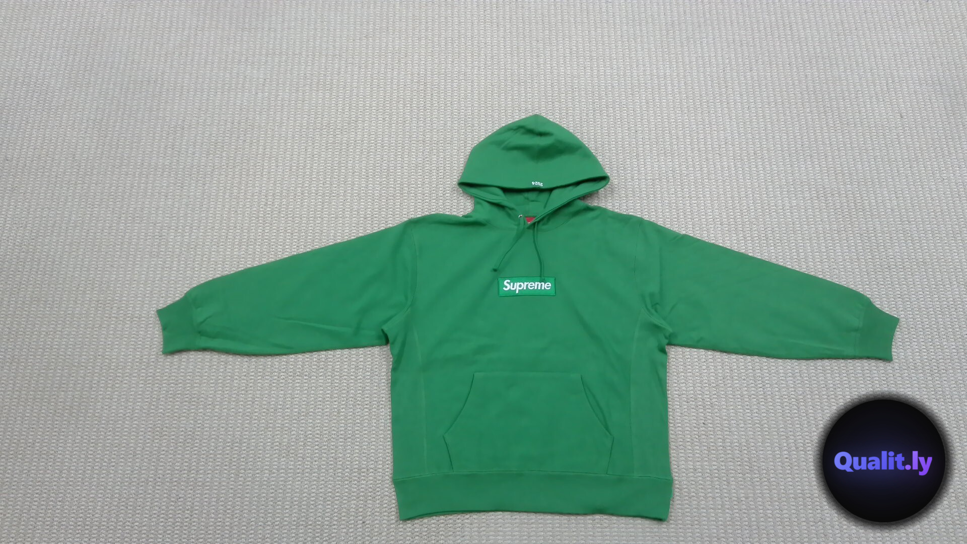 Supreme Hoodies QC