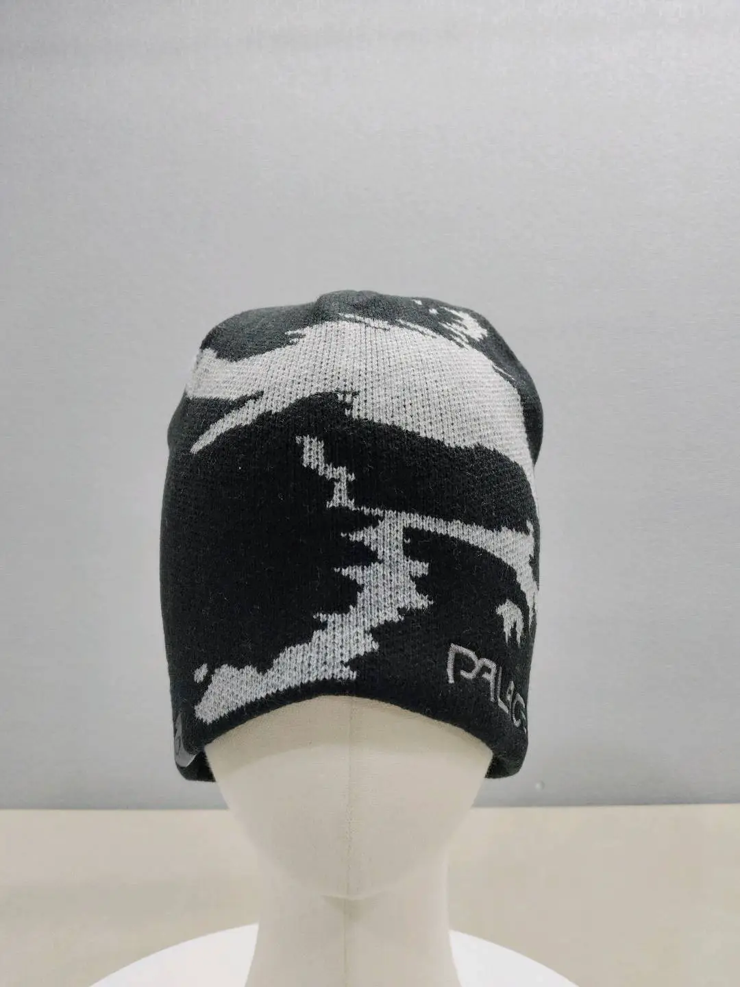 Palace Beanie Black Grey Camo