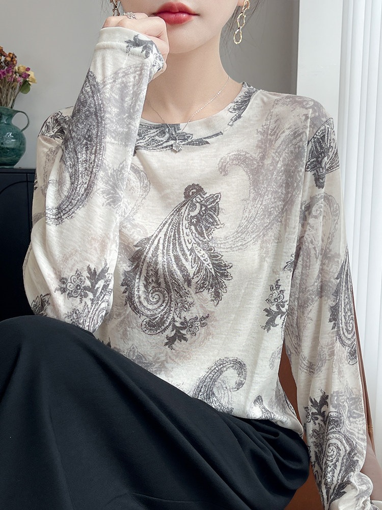 Comfortable and Easy to Match~ Spring Vintage Patterned Knit Sweater for Women, Round Neck Lyocell Tencel Long-Sleeve T-Shirt, Base Layer Top